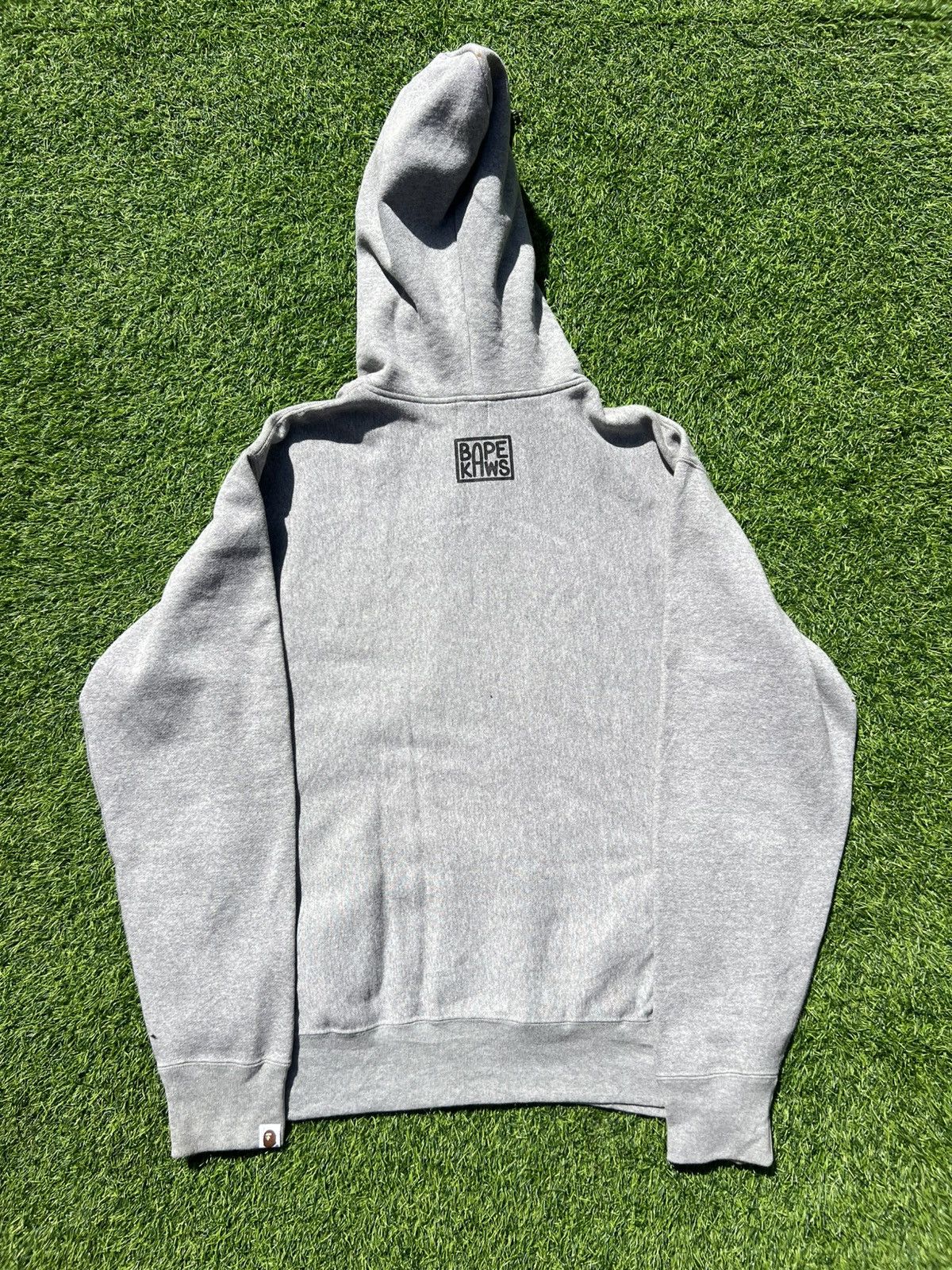 Bape × Kaws ARCHIVAL BAPE x KAWS "Chomper" Full-Zip Hoodie (Grey) Size US L / EU 52-54 / 3 - 13 Thumbnail