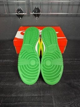 Nike Nike Dunk Low "Reverse Brazil" - Size 10 Size US 10 / EU 43 - 4 Thumbnail