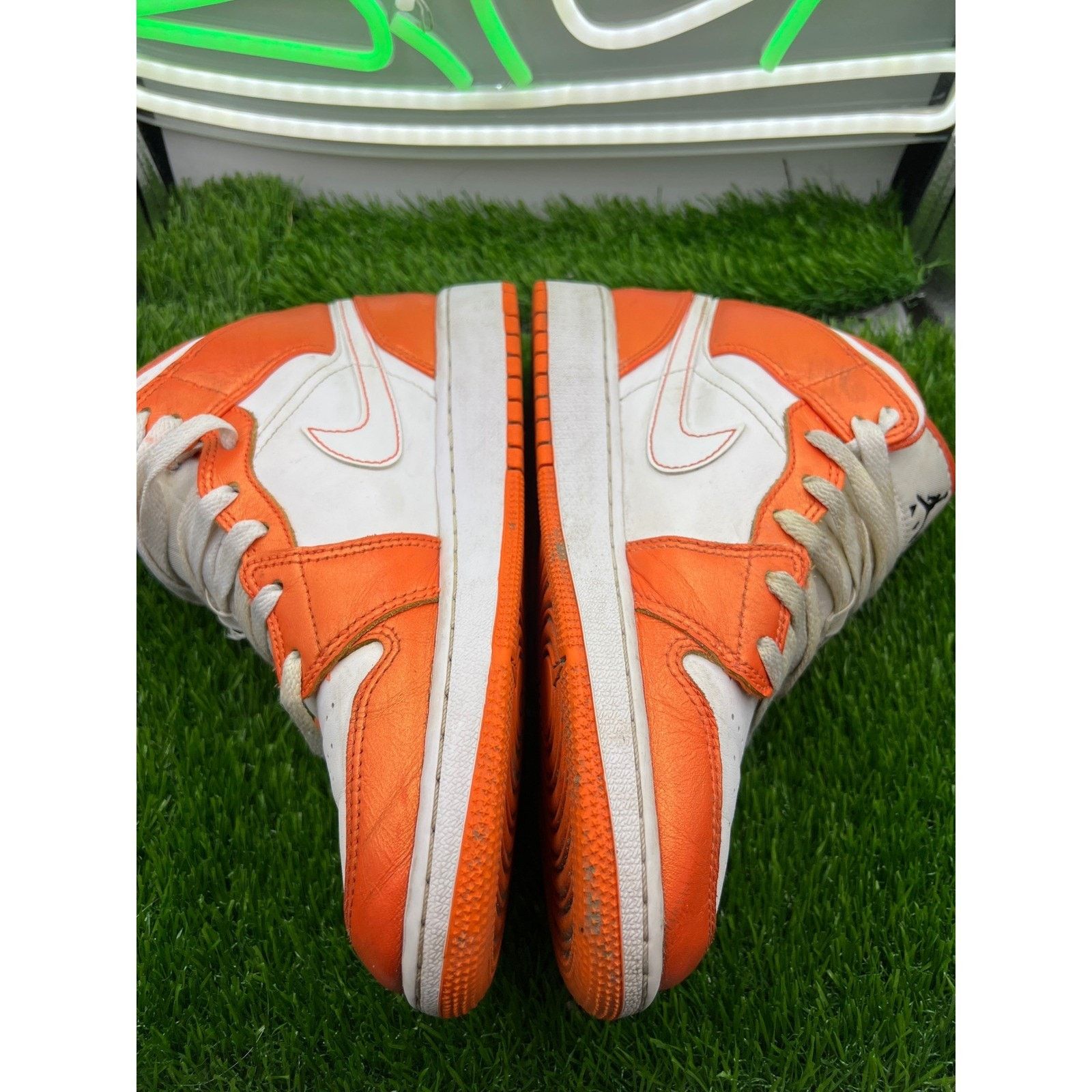 Jordan Brand Nike Air Jordan Metallic Orange Shoes Sneakers Men's 5Y W6.5 Size US 5 / EU 37 - 3 Thumbnail