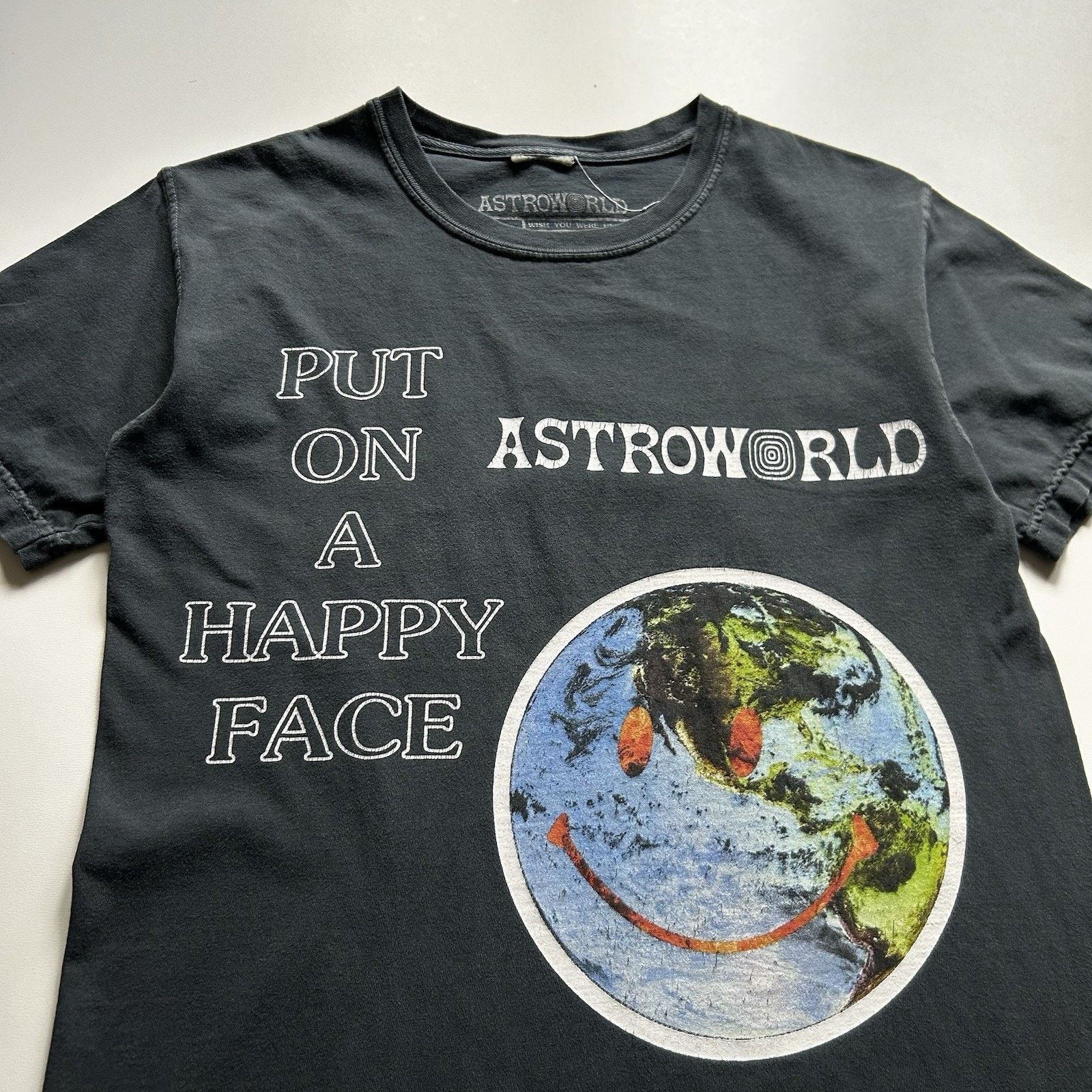 Rap Tees Astroworld T Shirt Small Travis Scott Down To Earth Rap Tee Size US S / EU 44-46 / 1 - 2 Thumbnail