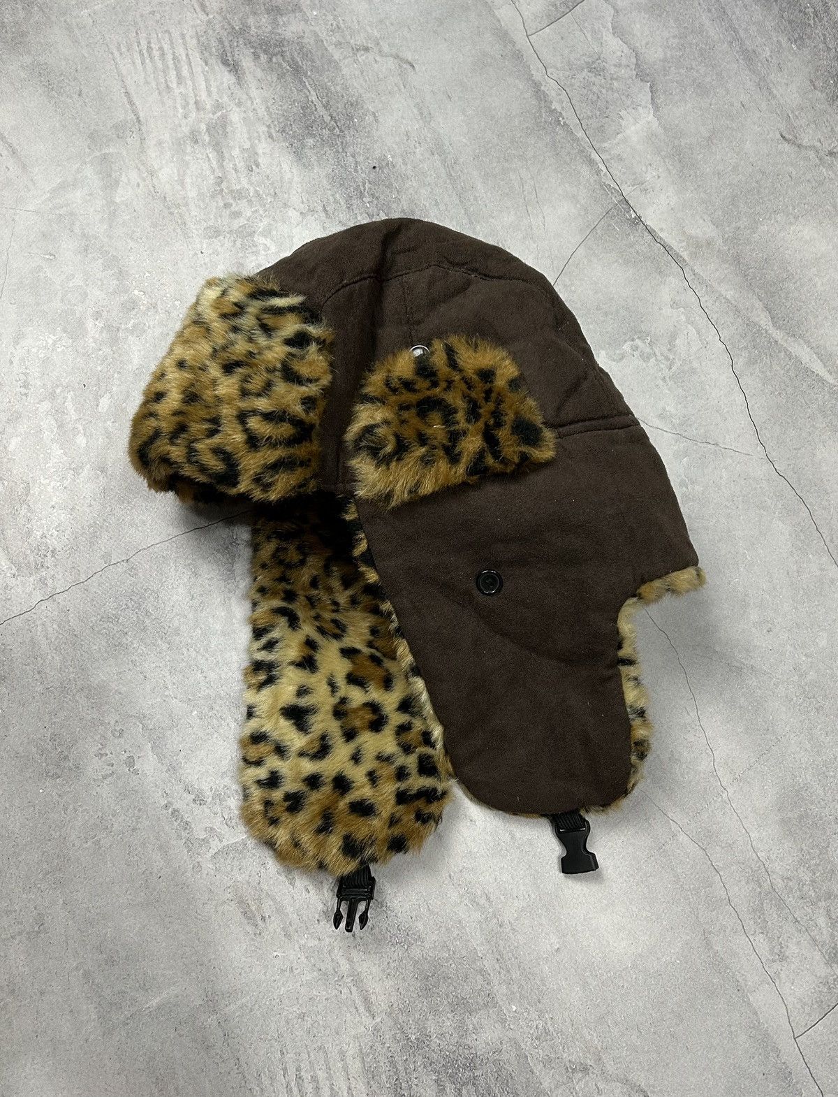 Vintage Vintage Hat Ushanka Mohair Fuzzy Y2K Cap Size ONE SIZE - 1 Thumbnail