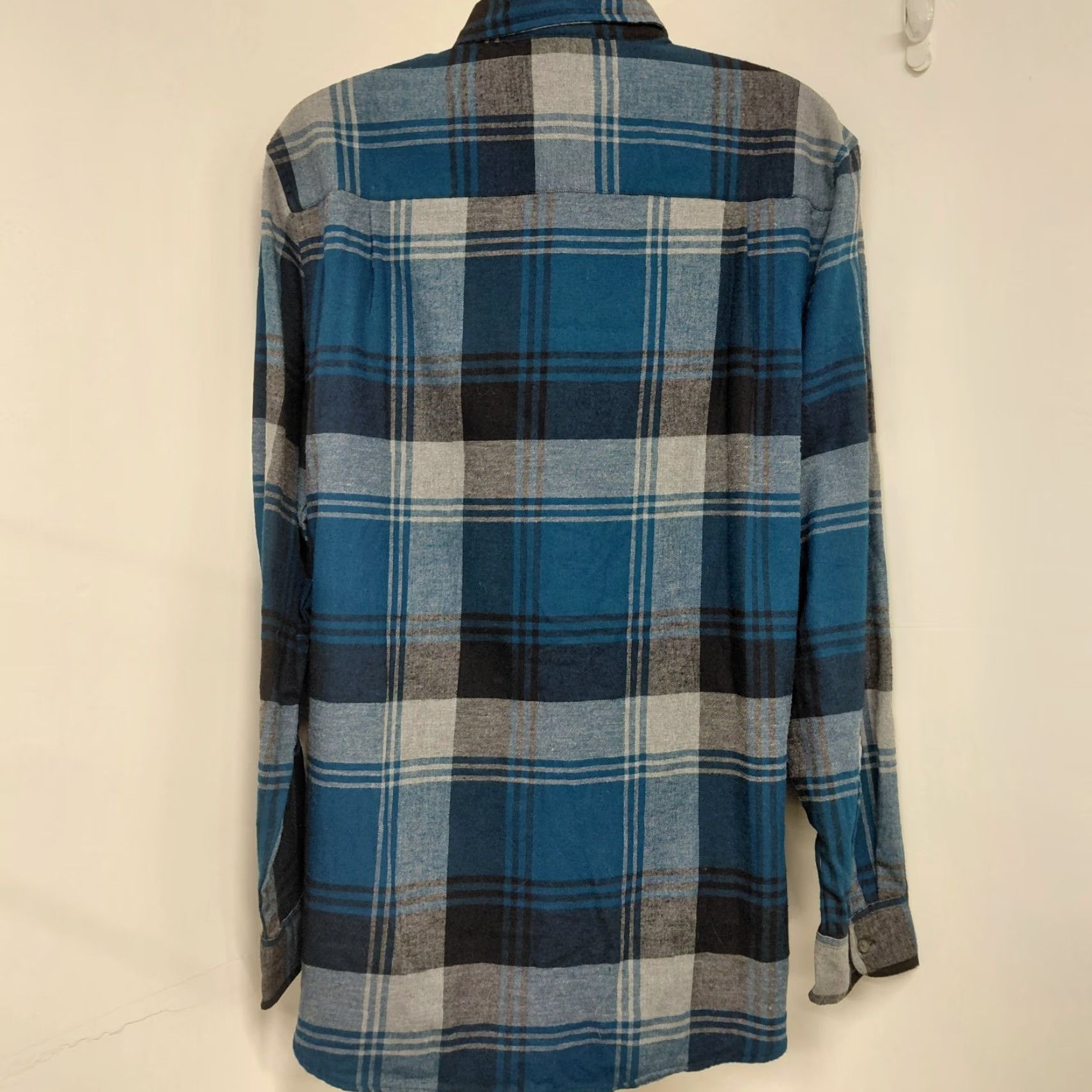 Vintage Foundry Flannel Shirt Men XLT Blue/Black Long Sleeve Button-Up Super Soft Casual Plaid Vintage No Size US XL / EU 56 / 4 - 5 Thumbnail