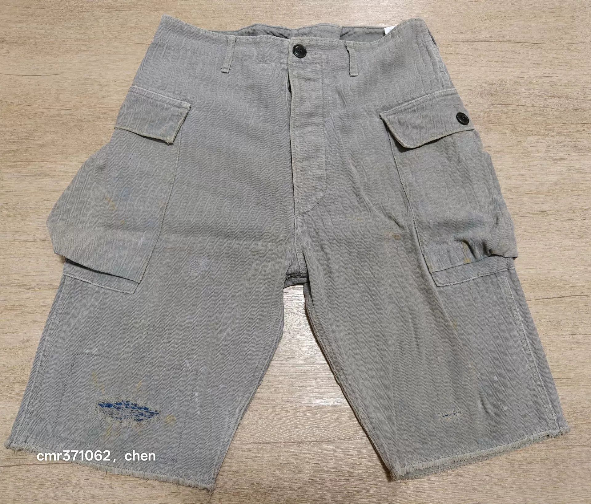 Visvim visvim 19AW Vet Shorts Grey 1 Used Distressed Ink Splatter Size US 30 / EU 46 - 1 Thumbnail