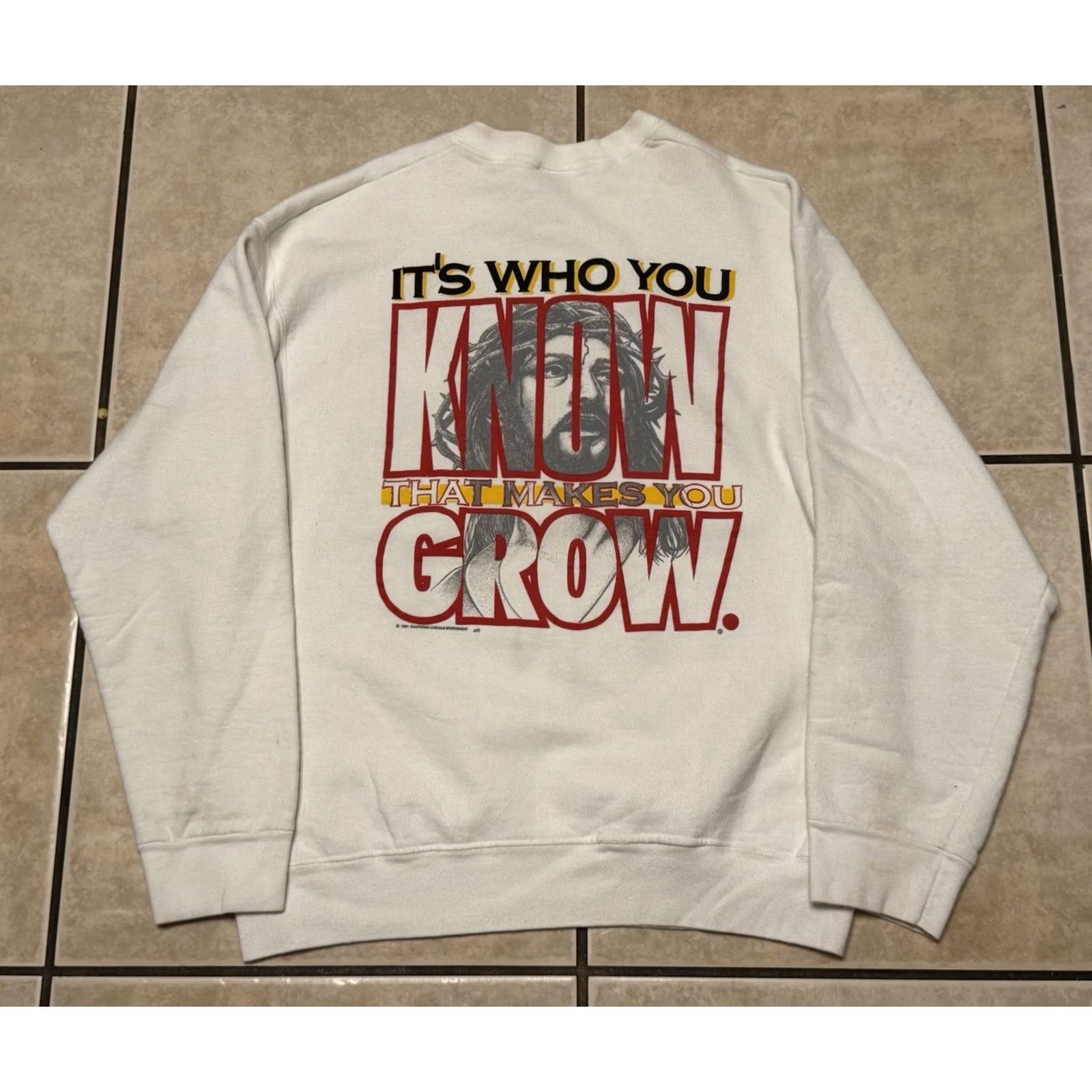 Fruit Of The Loom VINTAGE Fruit of the Loom Rock Solid Gym Jesus Crewneck Sweatshirt L White Cotton Fleece Logo Graphic Print Mens Size US L / EU 52-54 / 3 - 2 Thumbnail