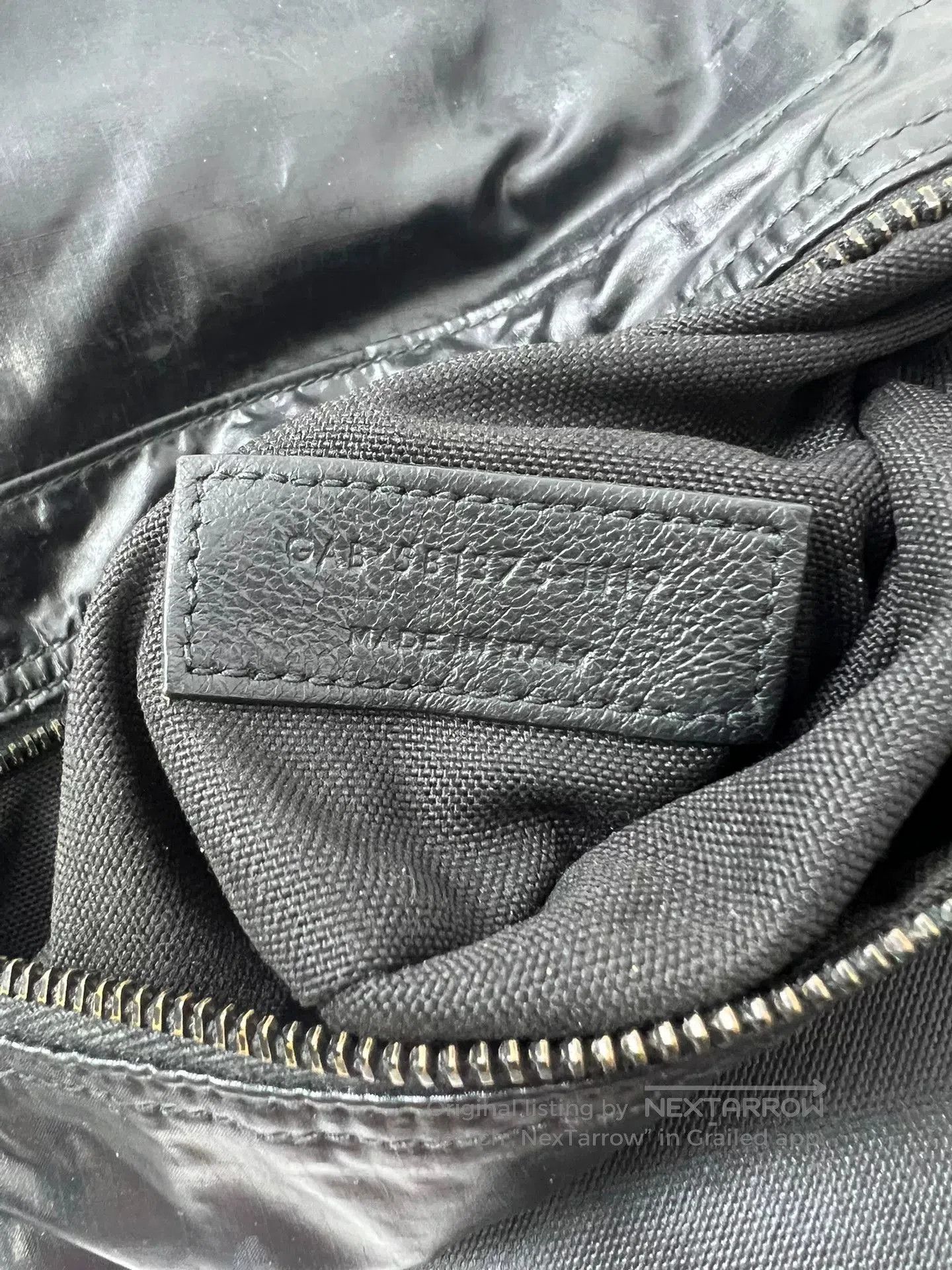 Saint Laurent Paris Saint Laurent Black Patent Belt Bag. Size ONE SIZE - 8 Thumbnail
