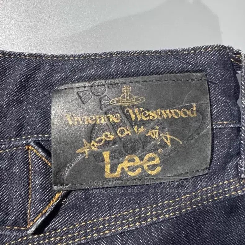 Vivienne Westwood Vivienne Westwood size L Jeans, Curved jeans Size US 26 / EU 42 - 4 Thumbnail
