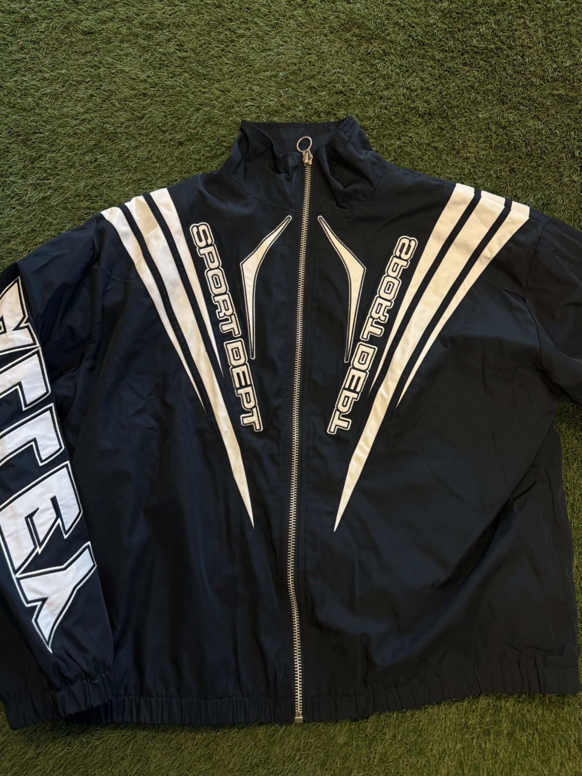 Vale Valley Track Jacket Size (M) Brand New Blue Size US M / EU 48-50 / 2 - 4 Thumbnail