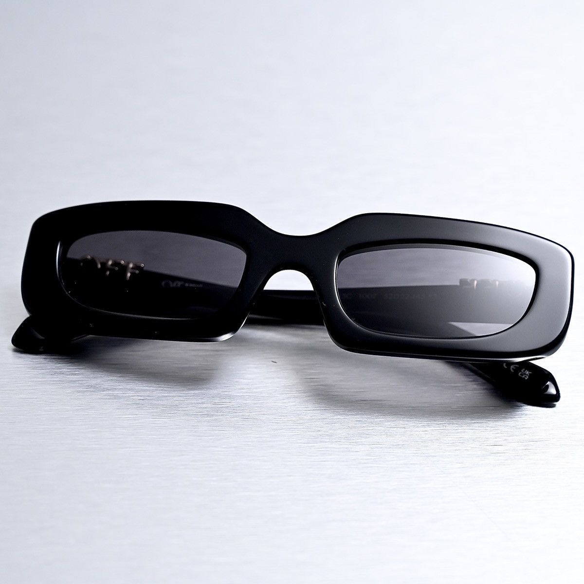 Off-White OFF WHITE RENTON SUNGLASSES Size ONE SIZE - 7 Thumbnail