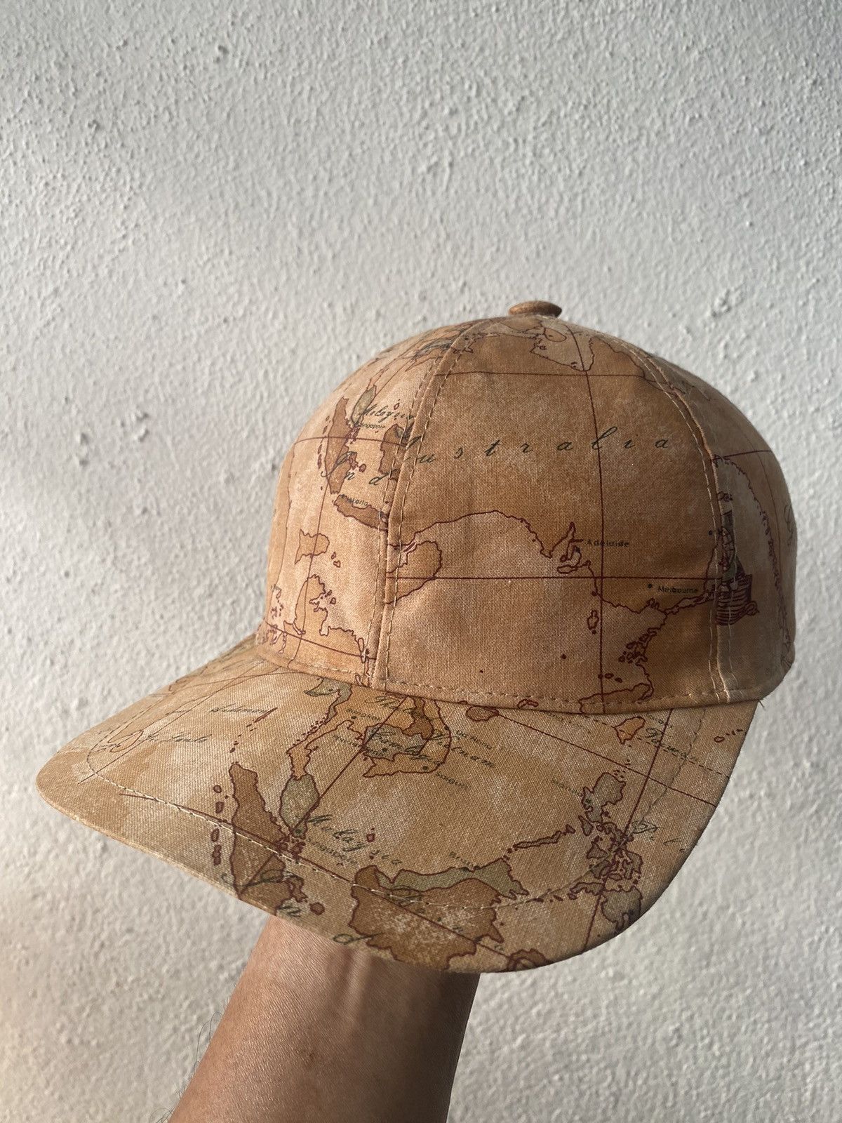 Alviero Martini Alviero Martini Atlas Baseball Cap Size ONE SIZE - 1 Thumbnail