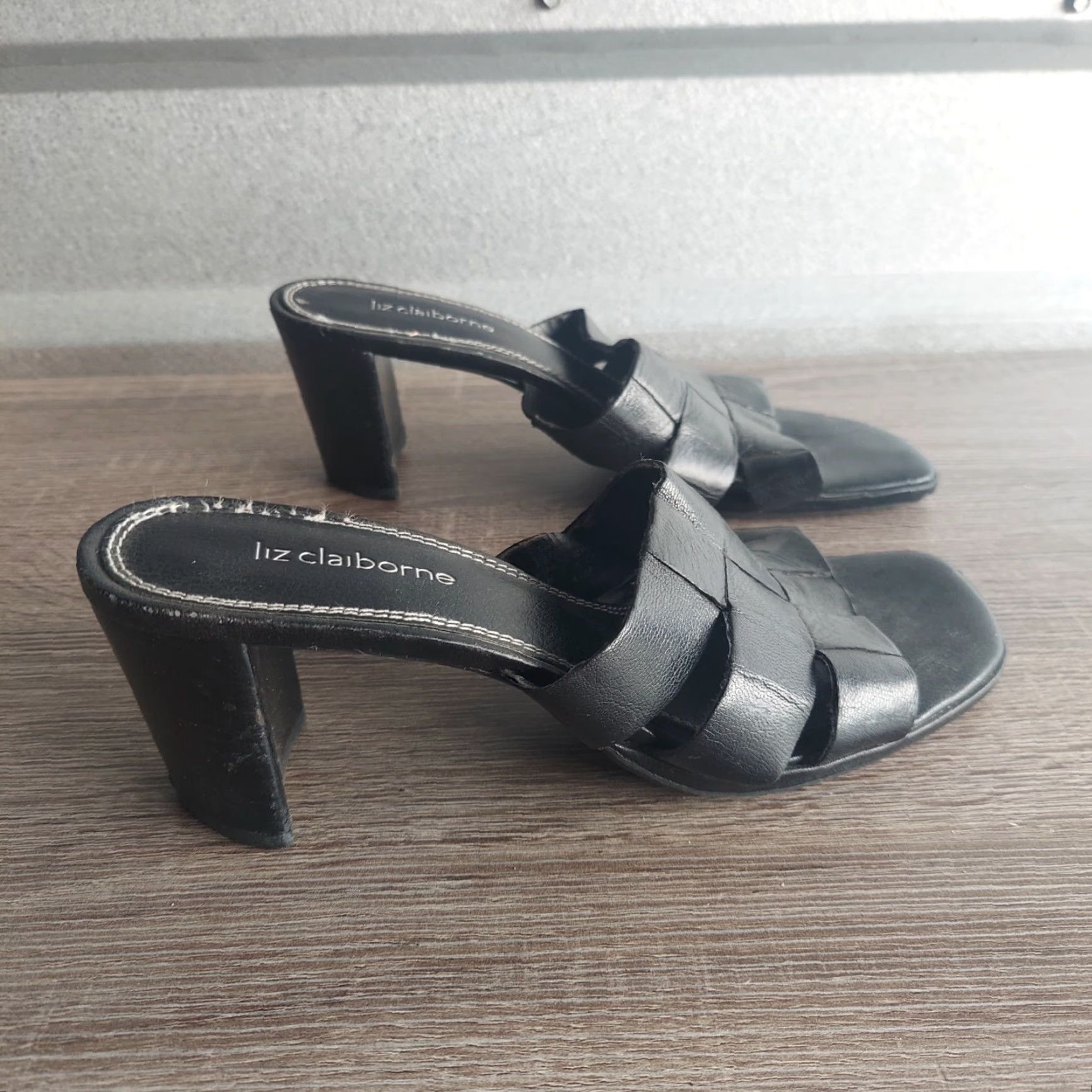 Liz Claiborne Liz Claiborne Women's Black Leather Slides Square Toe Pumps - Size 6.5M Size US 7 / IT 37 - 3 Thumbnail