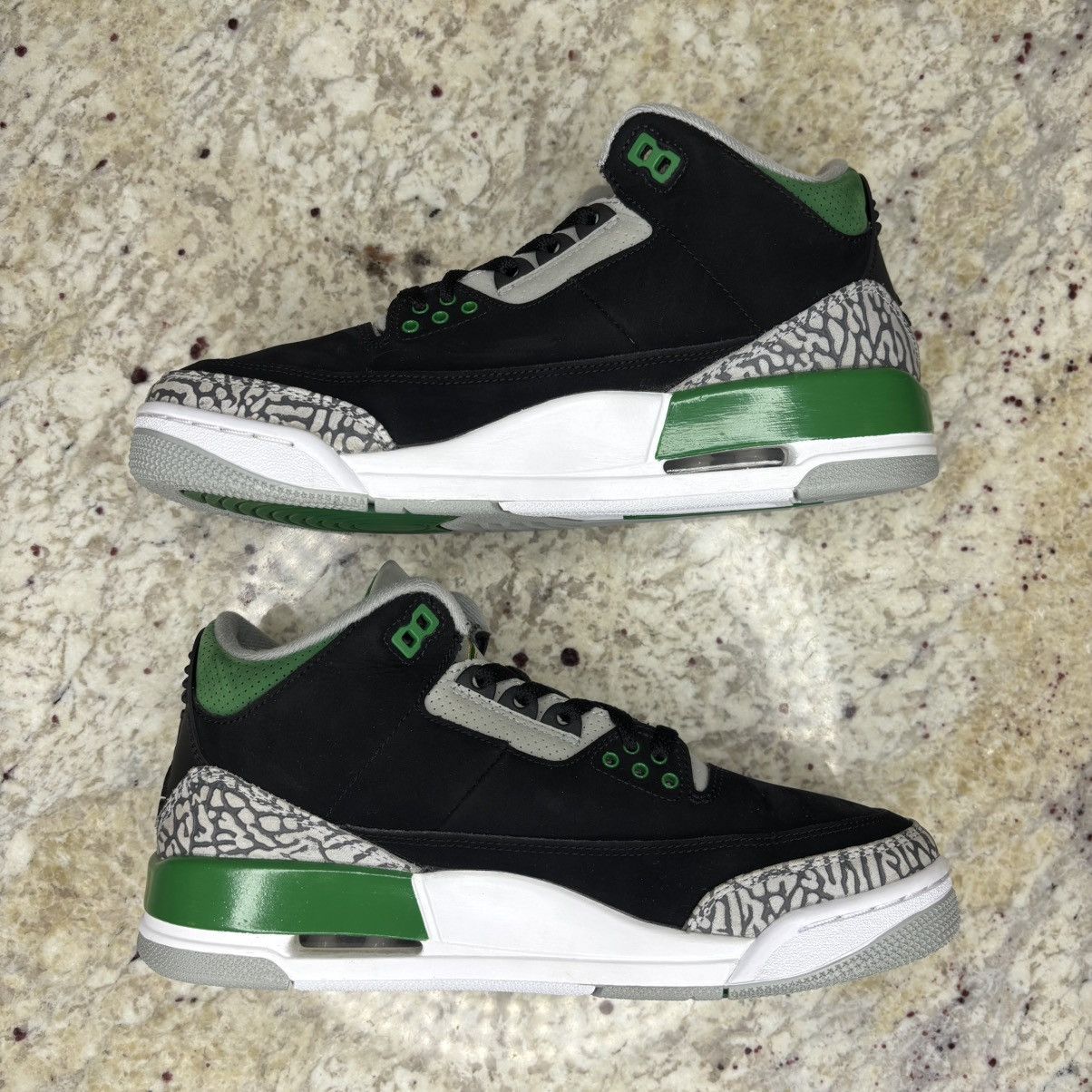 Jordan Brand Size 8 - Jordan 3 Retro Pine Green CLEAN No Box Size US 8 / EU 41 - 3 Thumbnail