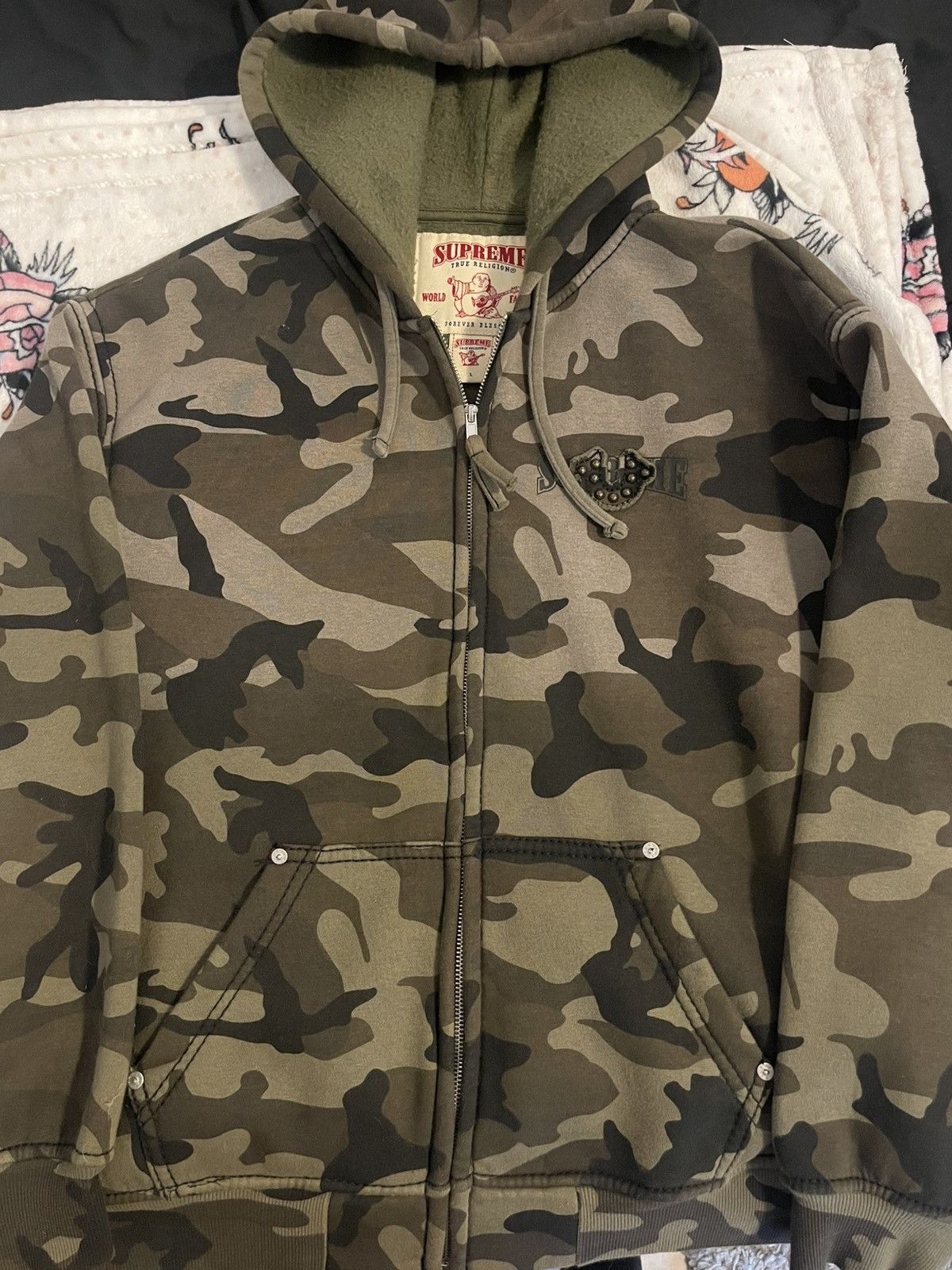 Supreme × True Religion Supreme x True Religion Camo Zip Up Sweatshirt Size US L / EU 52-54 / 3 - 2 Thumbnail