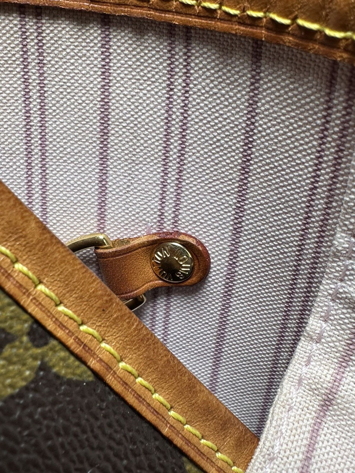 Designer × Louis Vuitton Louis Vuitton LIMITED EDITION V Neverfull bag ballerine rose Size ONE SIZE - 12 Thumbnail