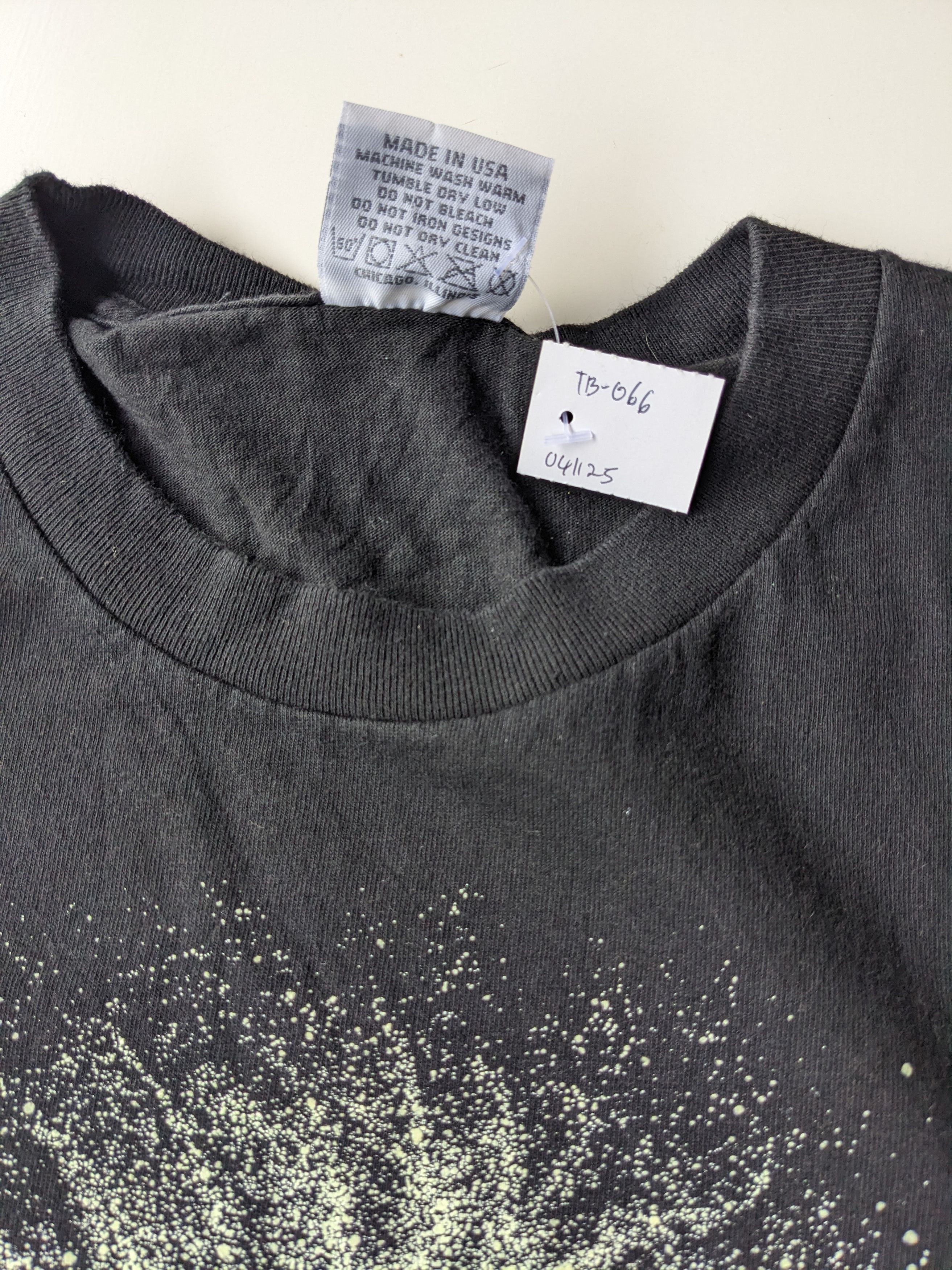 Vintage Vintage 1993 Albert Einstein glow in the dark Size US XL / EU 56 / 4 - 6 Thumbnail