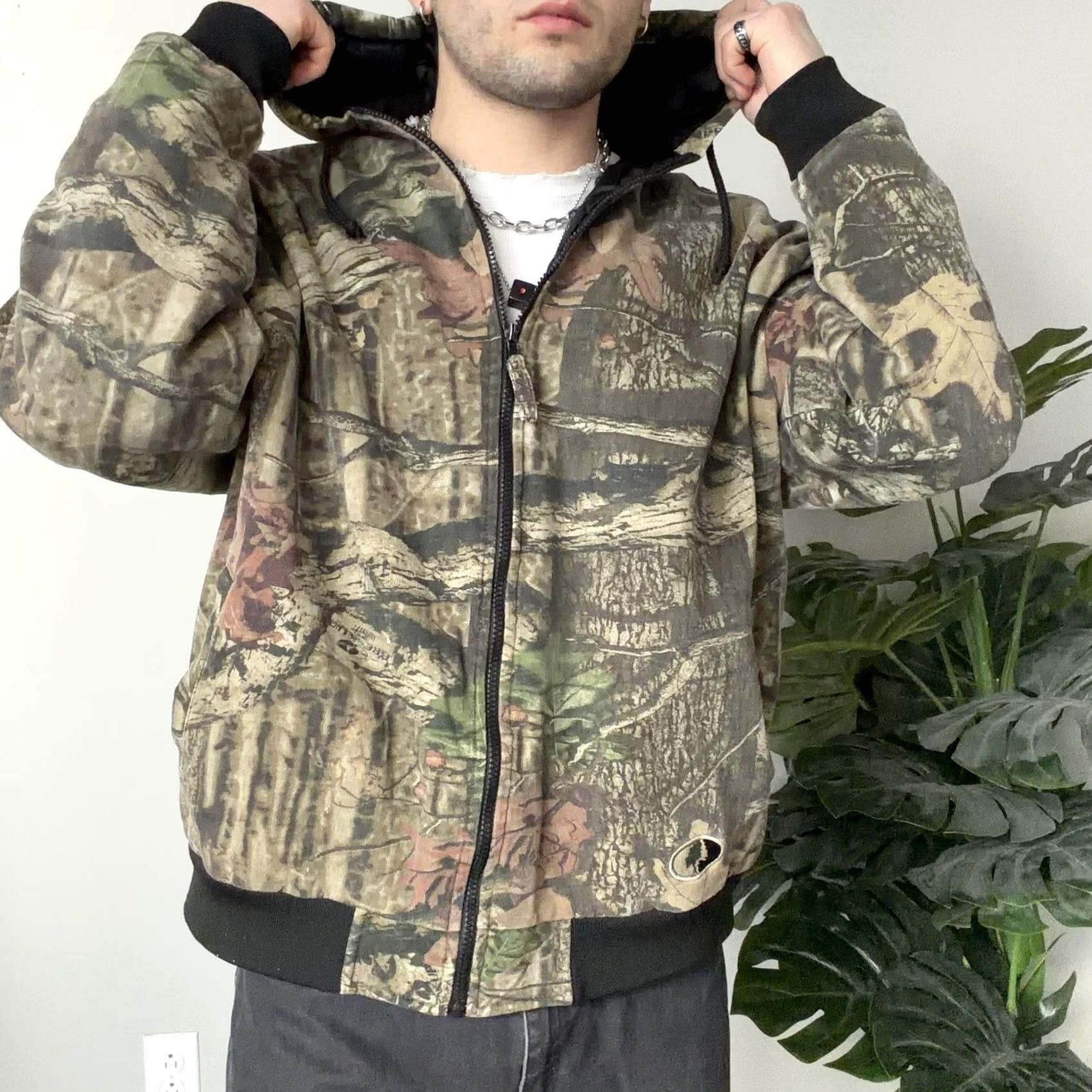 Vintage Mossy Oak Camo Zip Jacket Mens XL Brown Hooded Insulated Hunting Outdoor jacket Size US XL / EU 56 / 4 - 2 Thumbnail