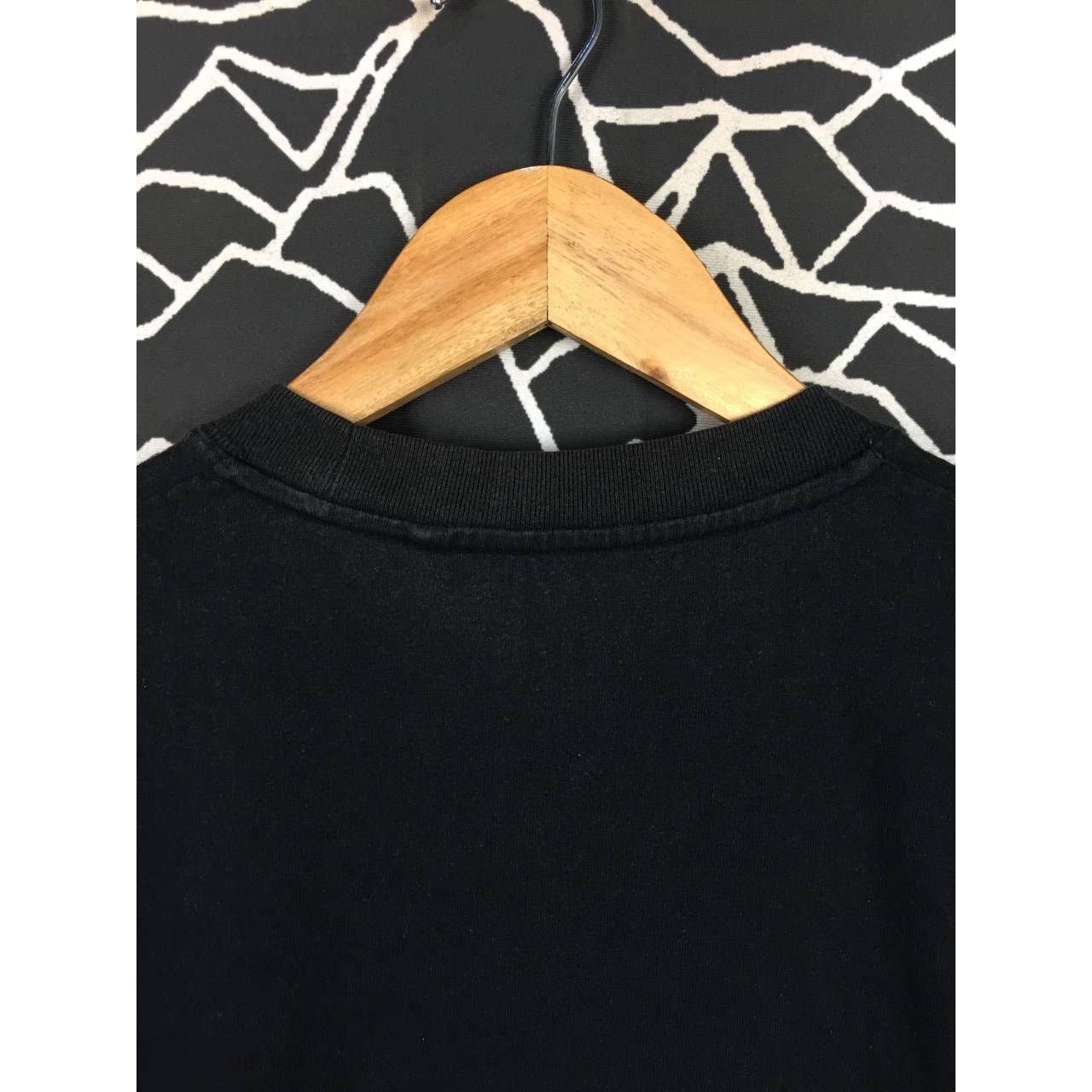 Japanese Brand × Uniqlo Uniqlo X Mercury Records Spell Out Logo Tee Size US M / EU 48-50 / 2 - 7 Thumbnail