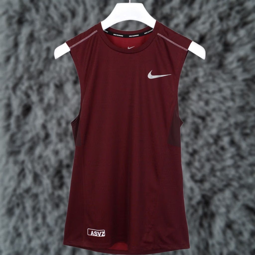 Nike NIKE Dri-Fit T-Shirt Sleeveless Mens SMALL 3 Pieces Burgundy Polyester Round Neck Shirt Fastening: Pullover Size US S / EU 44-46 / 1 - 1 Thumbnail