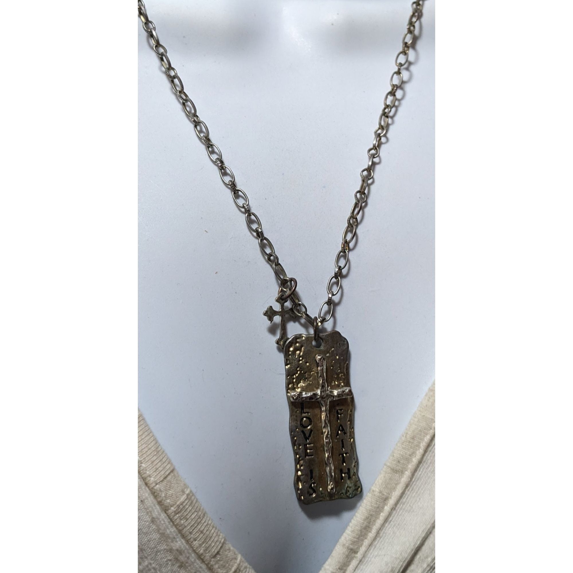 Other Love Is Faith Hammered Brutalist Pendant Necklace Size ONE SIZE - 10 Thumbnail