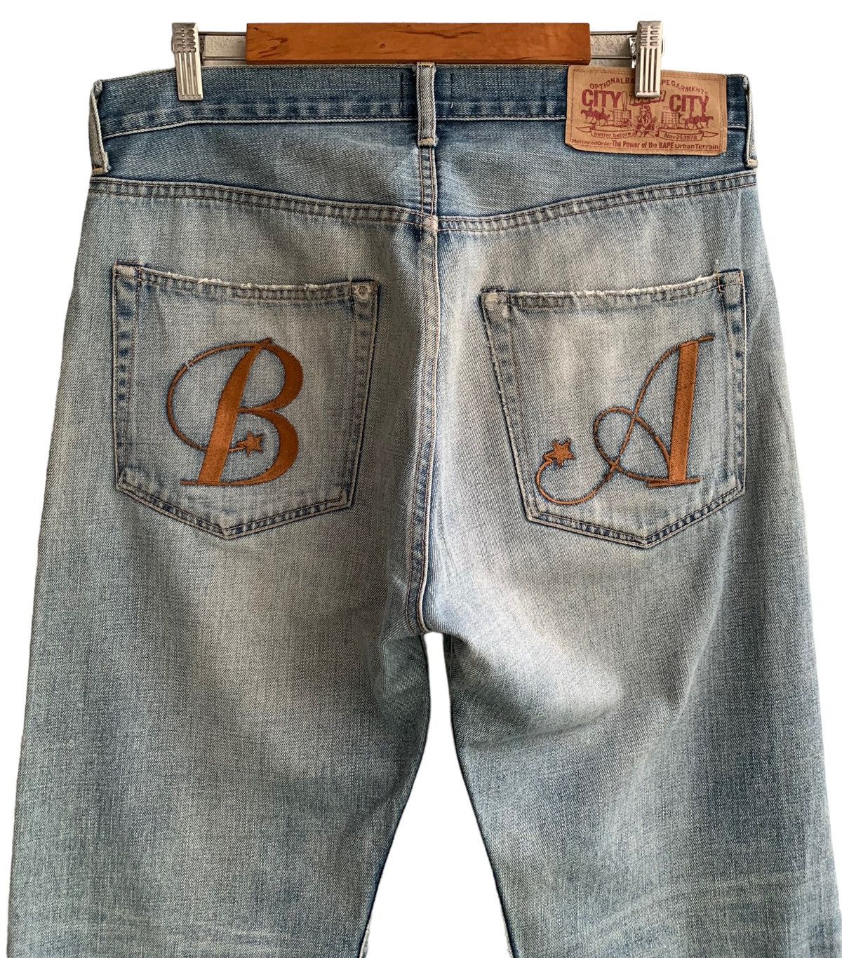 Bape Vintage Bathing Ape Embroidery Back Pocket Jeans Size US 33 - 5 Thumbnail