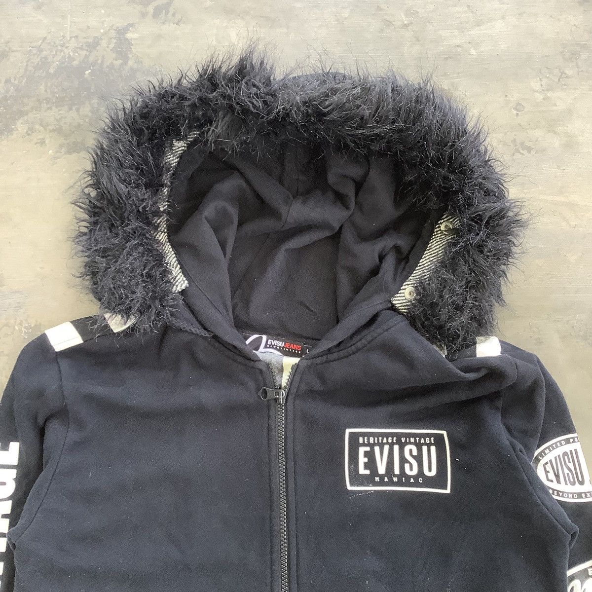Japanese Brand Fur Faux Evisu Hoodie Size US L / EU 52-54 / 3 - 2 Thumbnail