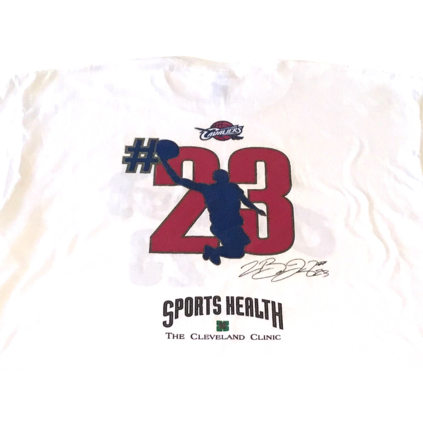 Fruit Of The Loom LeBron James Cleveland Cavaliers 23 T-Shirt Size XLarge Size US XL / EU 56 / 4 - 4 Thumbnail