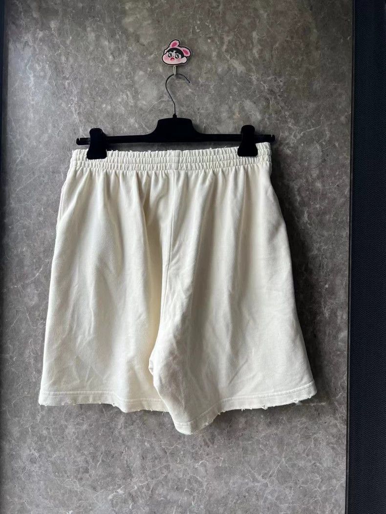 Balenciaga Balenciaga size XS Beige Destroyed Snap Button Shorts Size US 27 - 2 Thumbnail