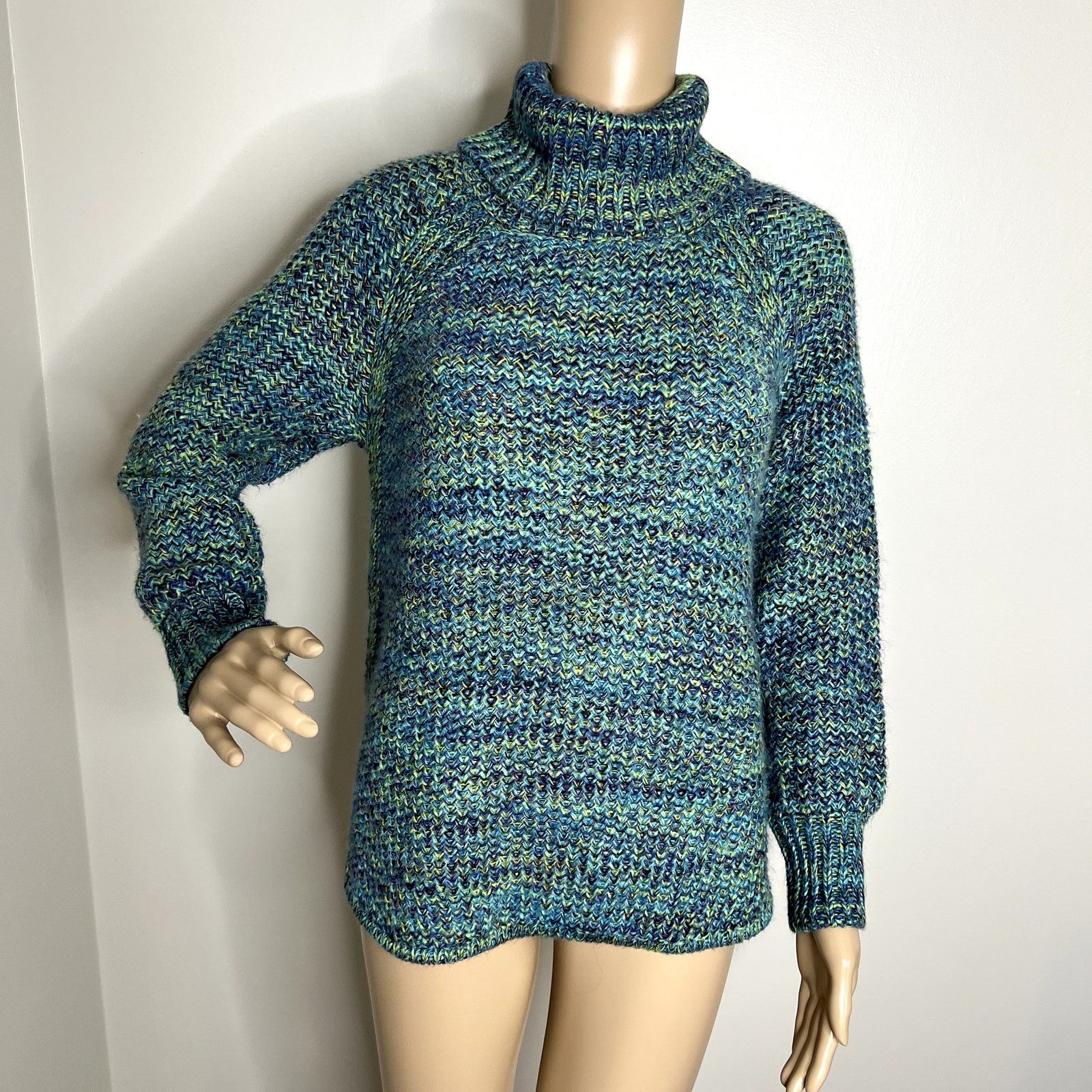 Other Vintage John Paul Richard Blue Knit Turtleneck Sweater Size S / US 4 / IT 40 - 1 Thumbnail