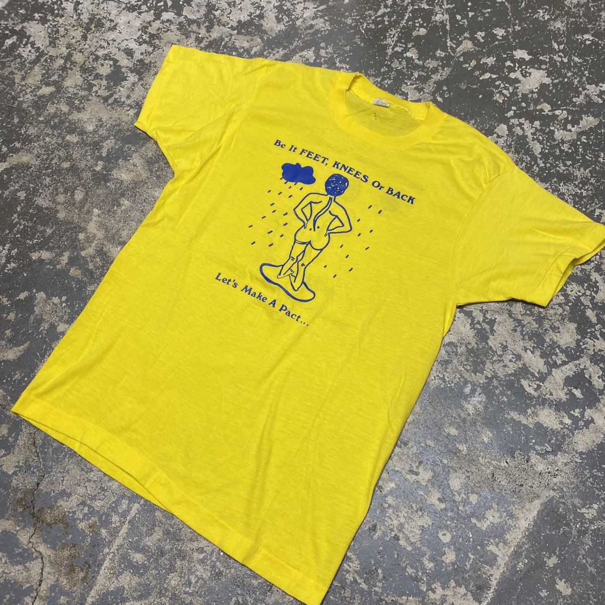 Japanese Brand × Vintage Vintage Orthopedic Surgery Feet Knees Back Funny Tshirt 80s Size US L / EU 52-54 / 3 - 6 Thumbnail