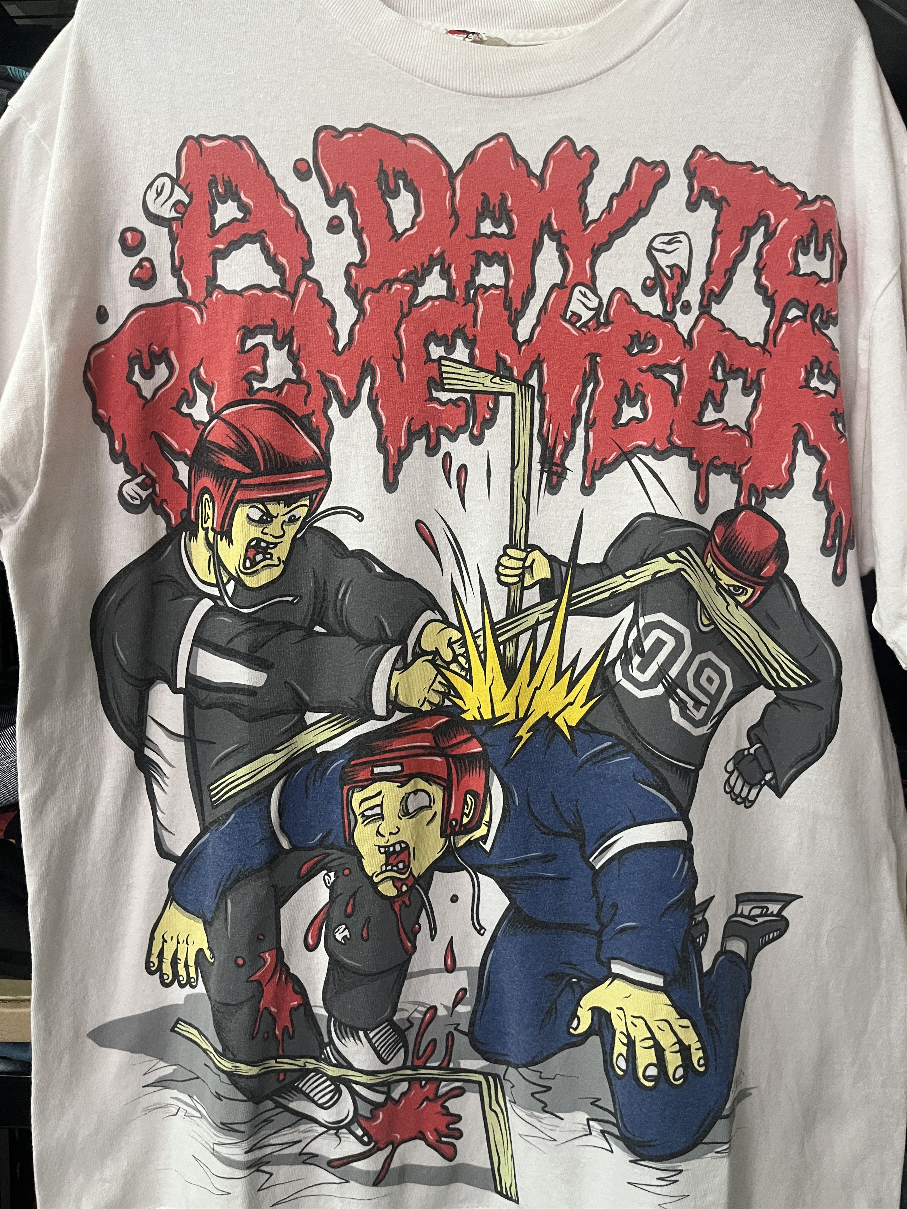 Band Tees A day to remember Size US L / EU 52-54 / 3 - 2 Thumbnail