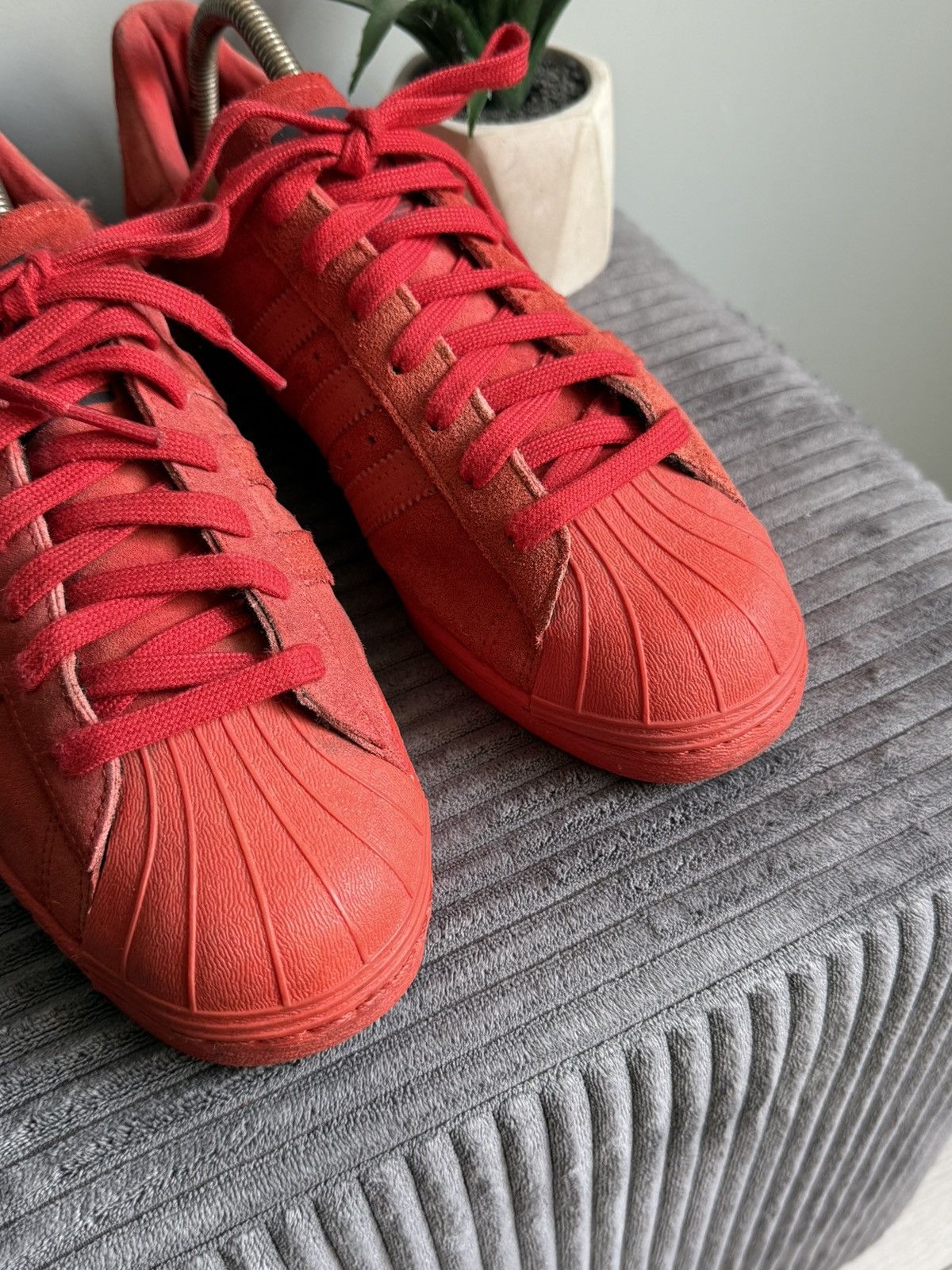 Adidas Vintage Adidas Superstar London Sneakers Size US 10 / EU 43 - 3 Thumbnail