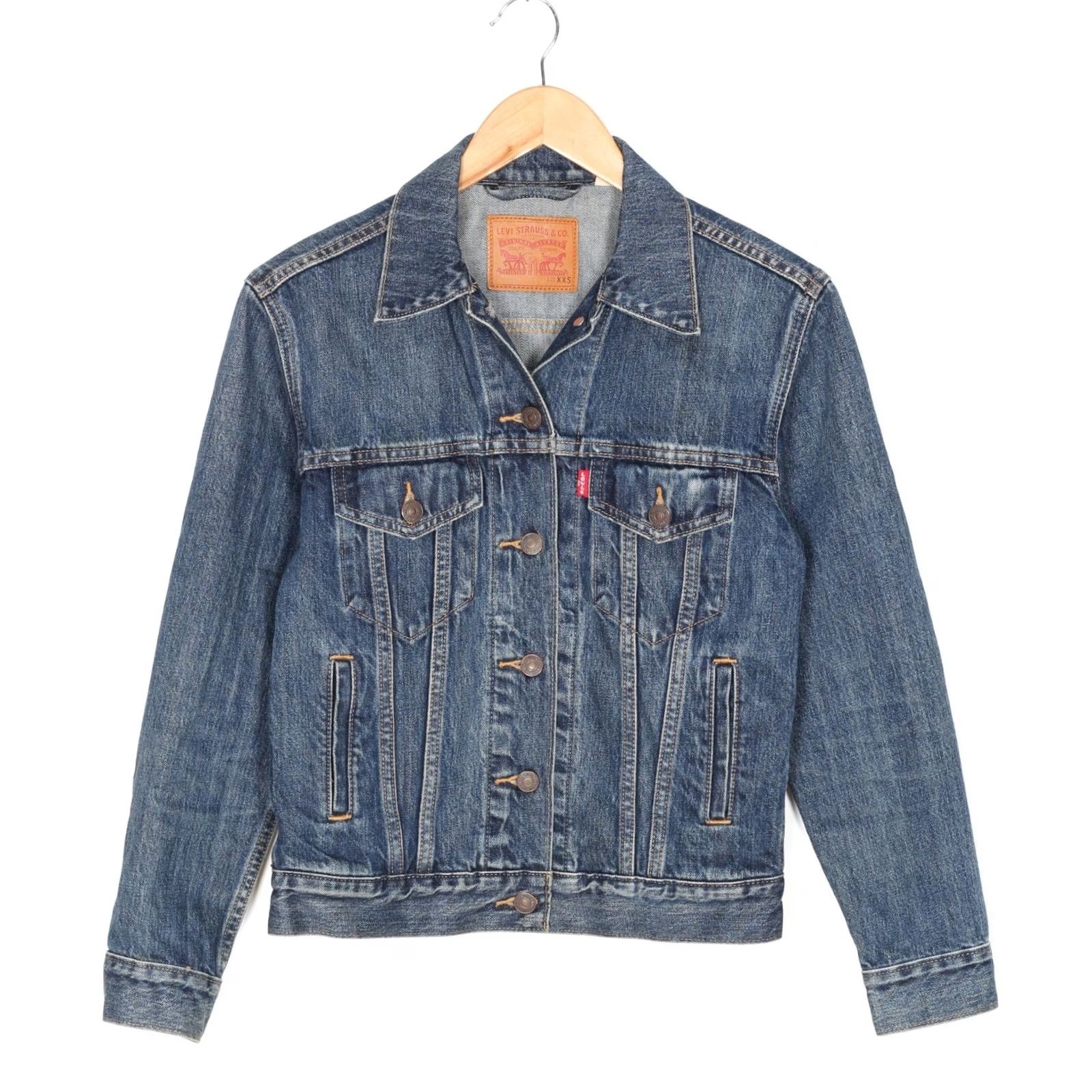 Levi's LEVI’S Ex-Boyfriend Trucker Denim Jacket Women Size XXS MJ5333 Jacket, Trucker, Levi's, Blue, 2XS, Regular, Short, Denim, Casual Womens Size XXS / US 00 / IT 34 - 2 Thumbnail