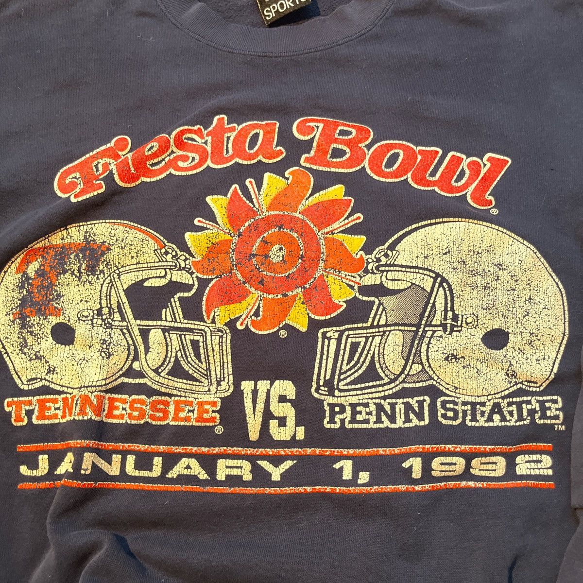 Other 1992 Fiesta Bowl Penn State vs Tennessee Football Crewneck Size US L / EU 52-54 / 3 - 2 Thumbnail