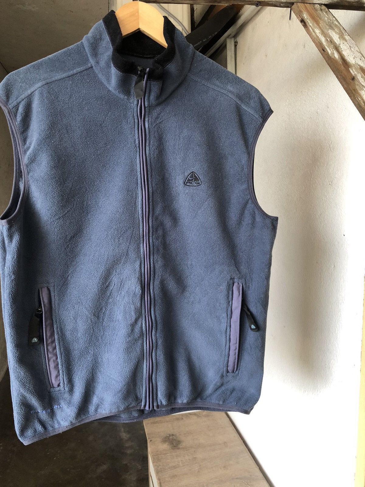 Nike ACG Vintage 90s Nike Acg Therma Fit Fleece Vest Jacket Size US XL / EU 56 / 4 - 4 Thumbnail