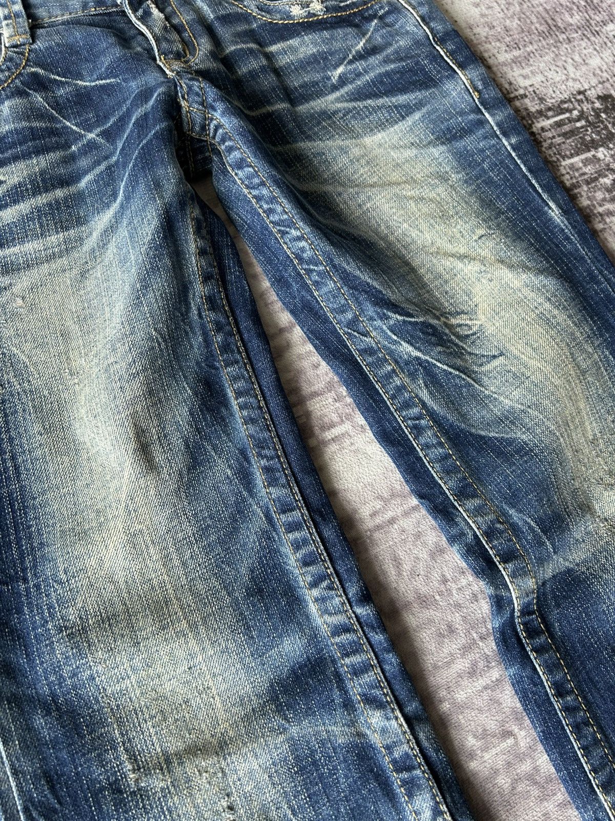 Japanese Brand Lolita Flared Mudwash Jeans Size 30" / US 8 / IT 44 - 7 Thumbnail