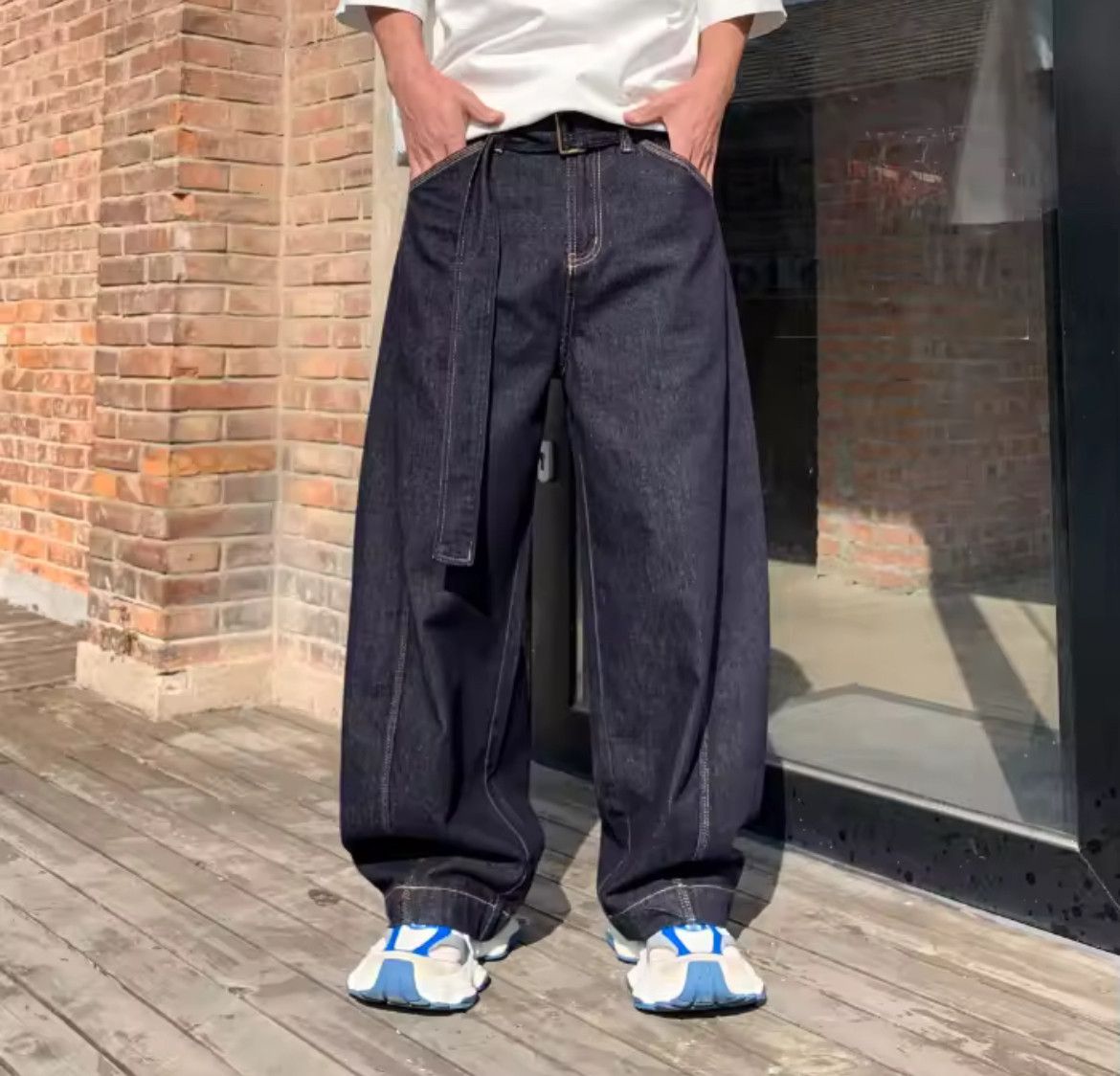 Dark Blue Fit Straight-leg Baggy Jeans