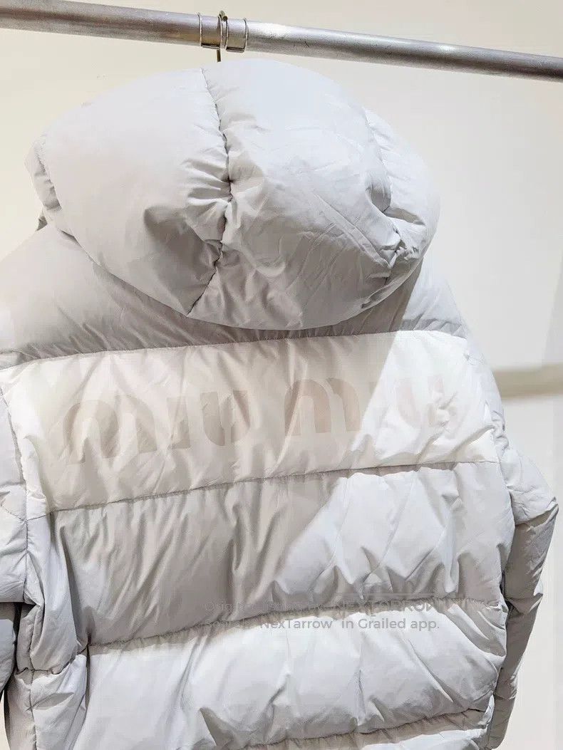 Miu Miu Miu Miu 36 23 autumn and winter white down jacket Size S / US 4 / IT 40 - 3 Thumbnail