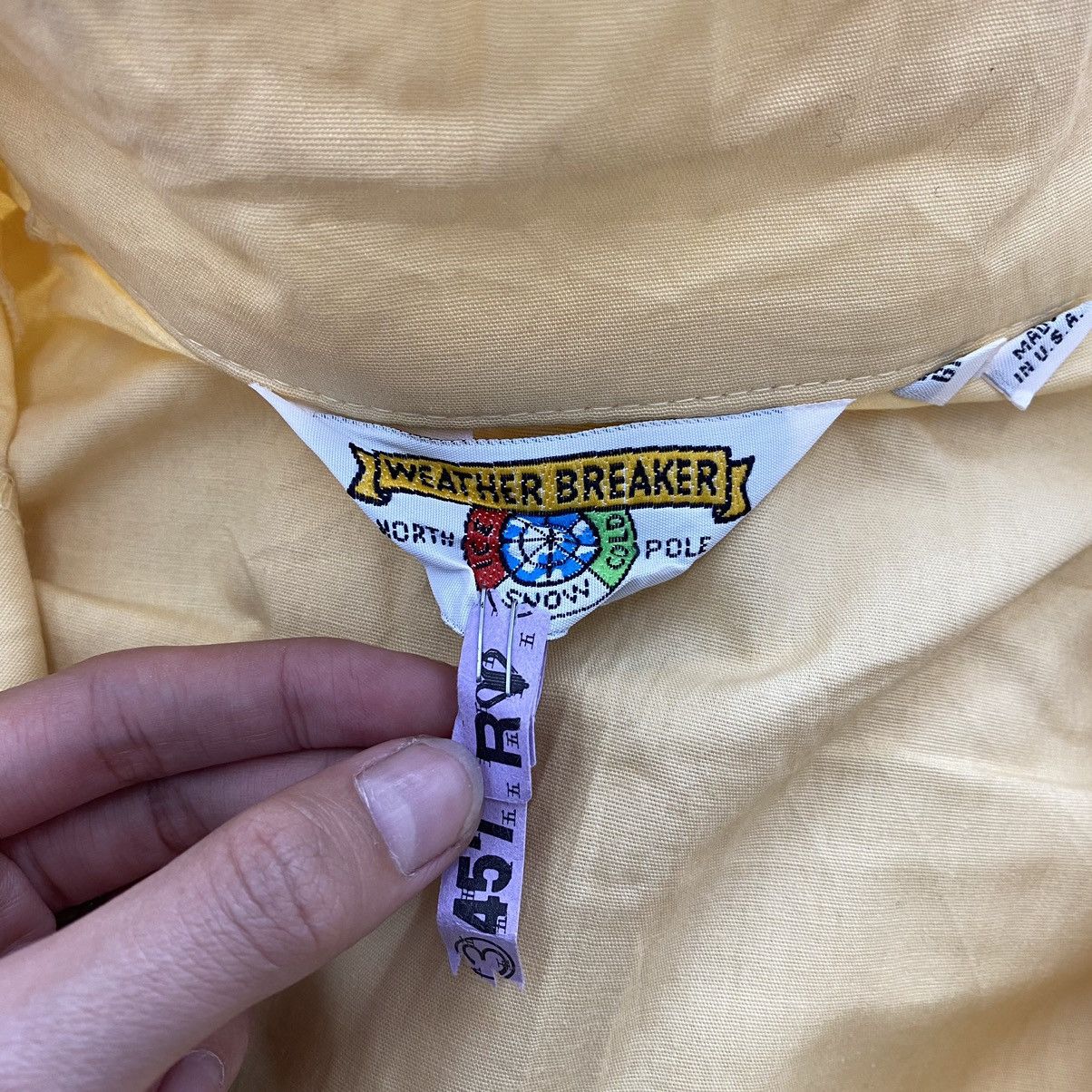 Vintage Vintage WEATHER BREAKER USA Brand Linen Yellow Bomber Jacket Size US XXL / EU 58 / 5 - 3 Thumbnail