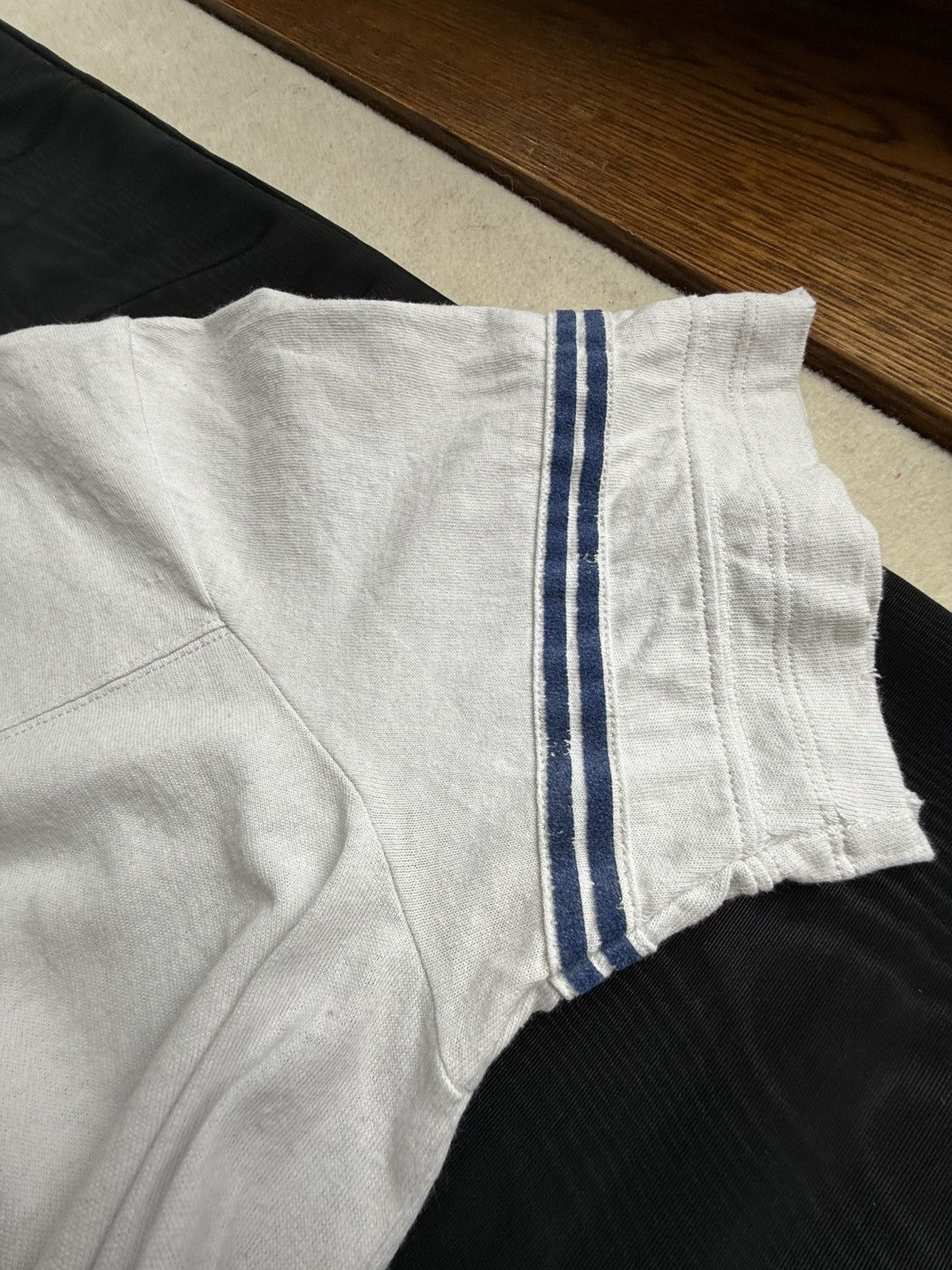 Saint Laurent Paris Saint Laurent 50’s signature logo t shirt M blue white Size US M / EU 48-50 / 2 - 21 Thumbnail
