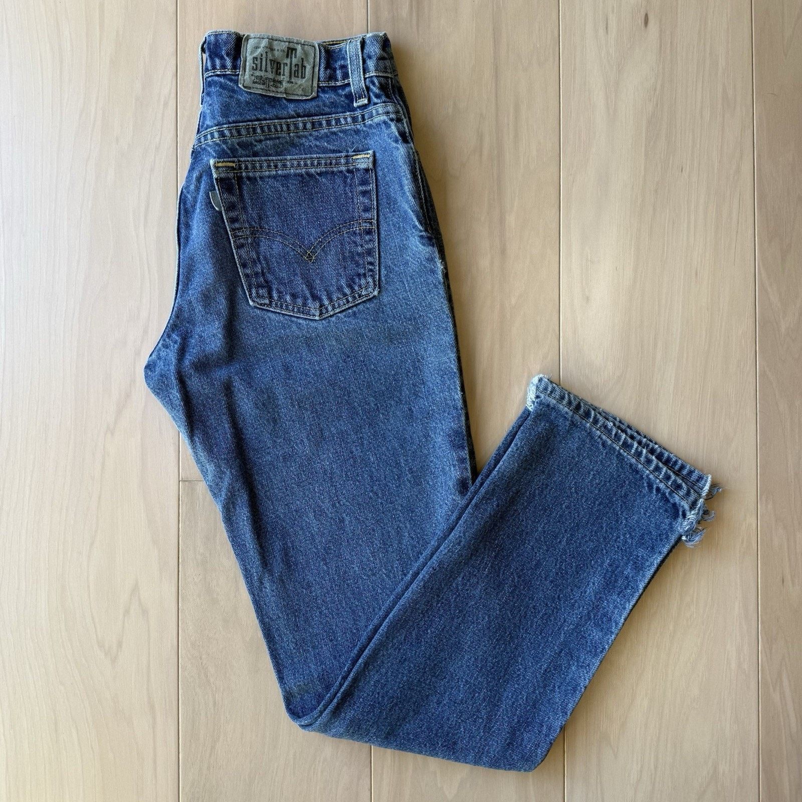 Levi's × Vintage Vintage Levis Silver Tab Jeans 28 Blue Medium Wash 90s Size 28" / US 6 / IT 42 - 2 Thumbnail