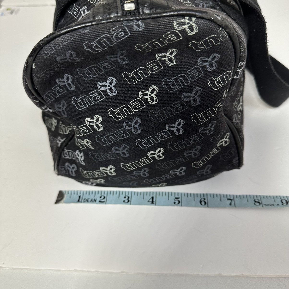 TNA Aritzia TNA Logo Small Black Canvas Duffel Bag Lined Pewter Size ONE SIZE - 12 Thumbnail