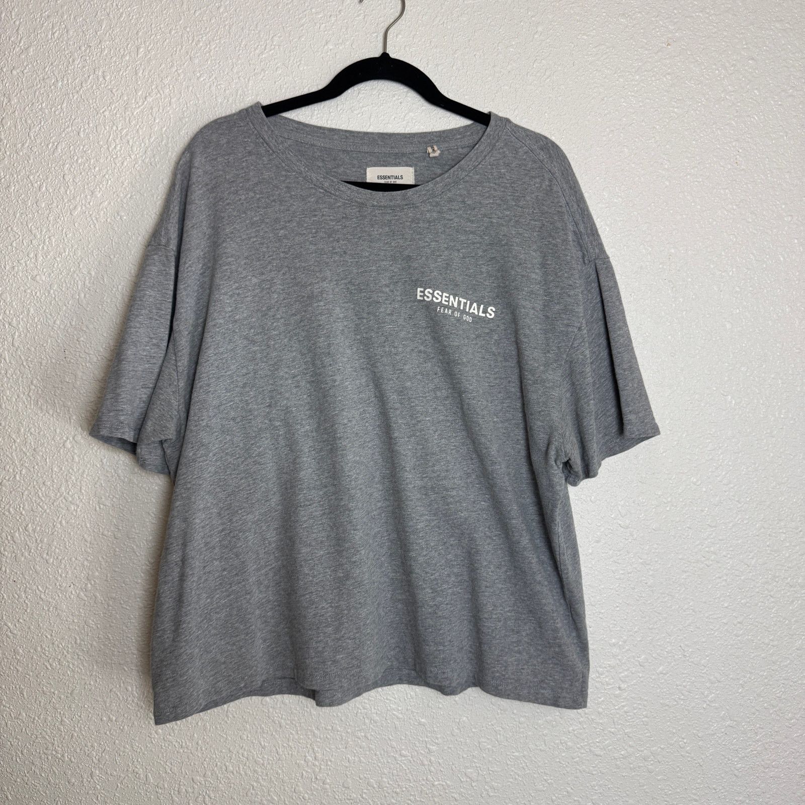Essentials ESSENTIALS Fear of God Gray T-Shirt Size Medium Size US M / EU 48-50 / 2 - 1 Thumbnail