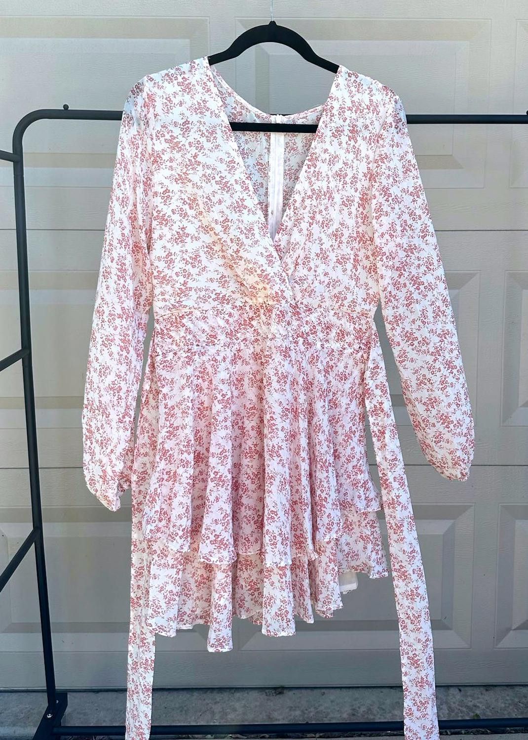 Designer Chic Floral Wrap Dress by Trendsi - Size L Size L / US 10 / IT 46 - 1 Thumbnail
