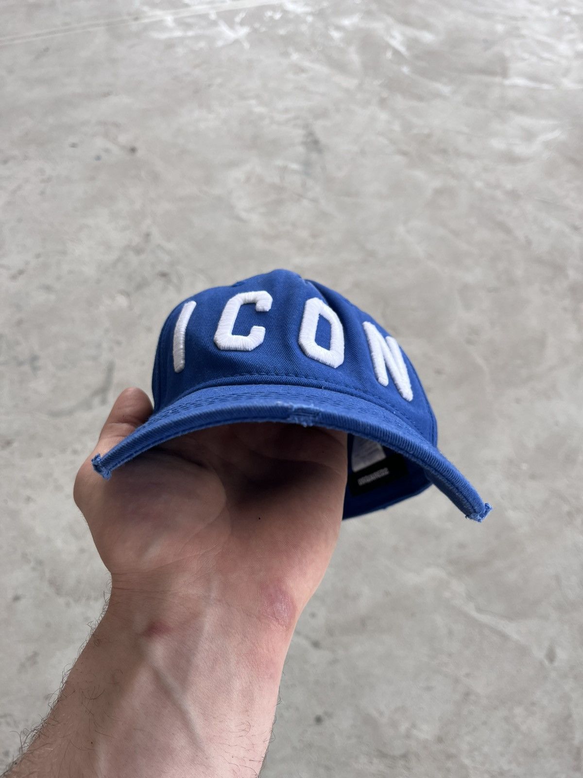 Dsquared2 Vintage Dsquared2 Icon Blue Distressed Cap Big Logo Y2K Size ONE SIZE - 7 Thumbnail