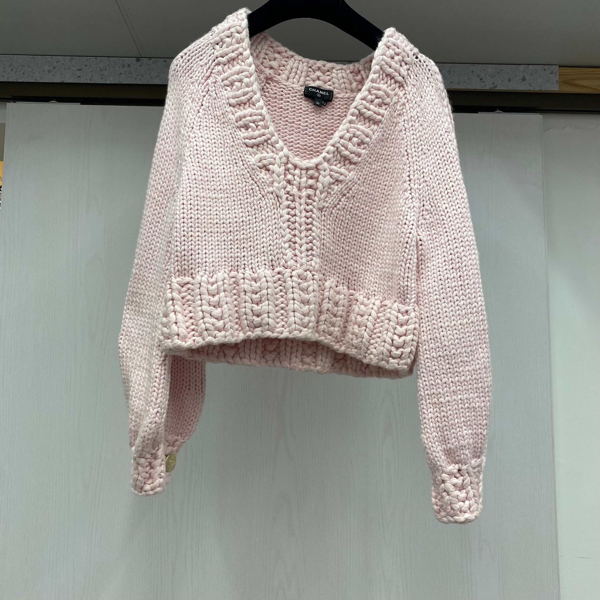 Chanel Chanel Spring/Summer 22 Pink Knit Pullover Size M / US 6-8 / IT 42-44 - 1 Thumbnail