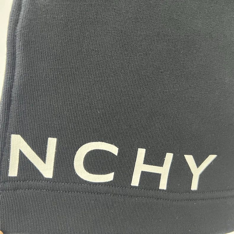 Givenchy Givenchy SizeM Men's Casual Shorts Size US 29 - 8 Thumbnail