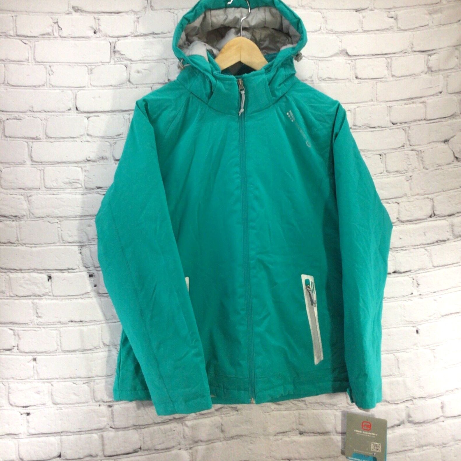 Free Country Luxurious White Down Filled Quilted Puffer Jacket for Women in XL Size with Full Zip and Handy Pocket Plus Packable Design Grailed