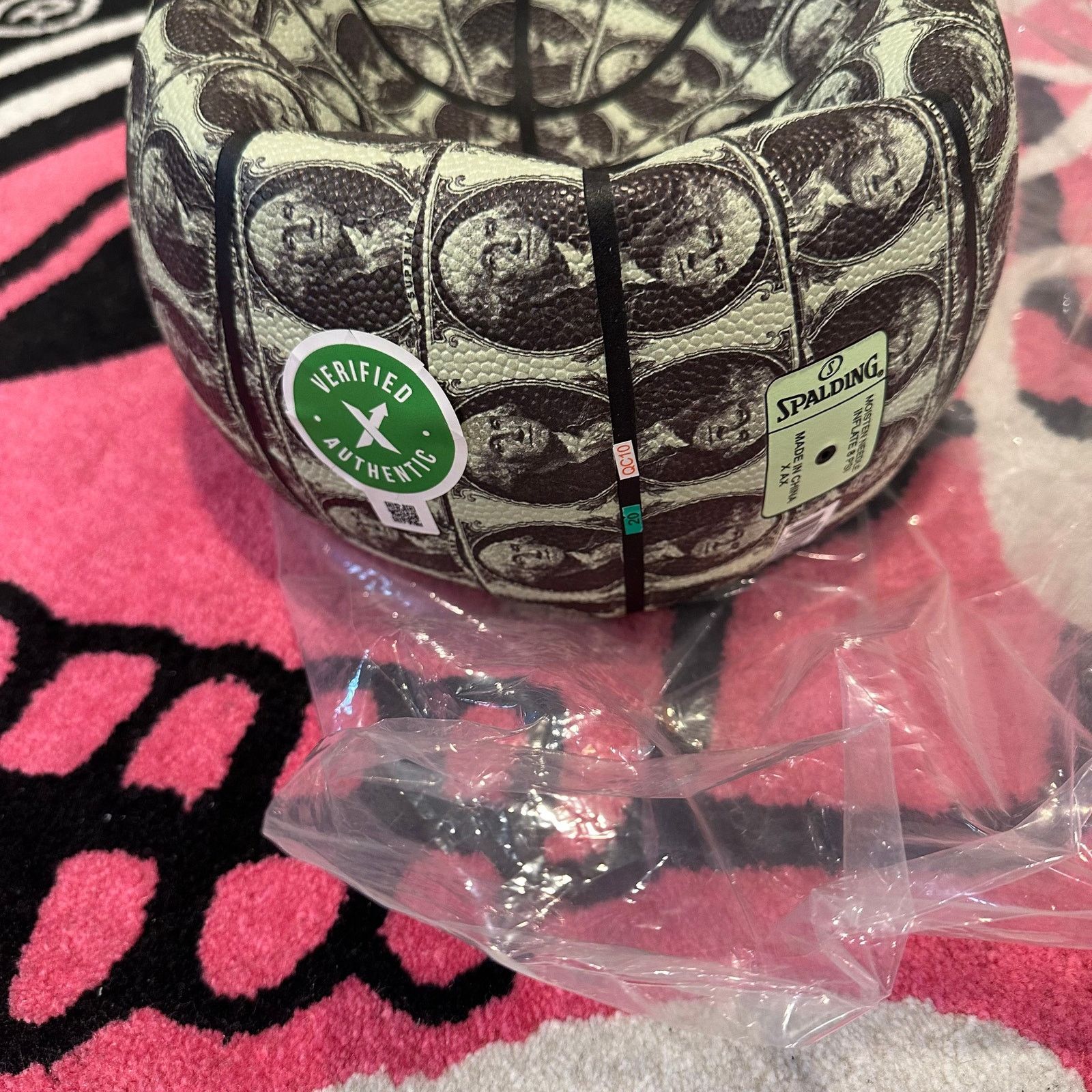 Supreme Supreme Spalding Washington Basketball Money Size ONE SIZE - 3 Thumbnail