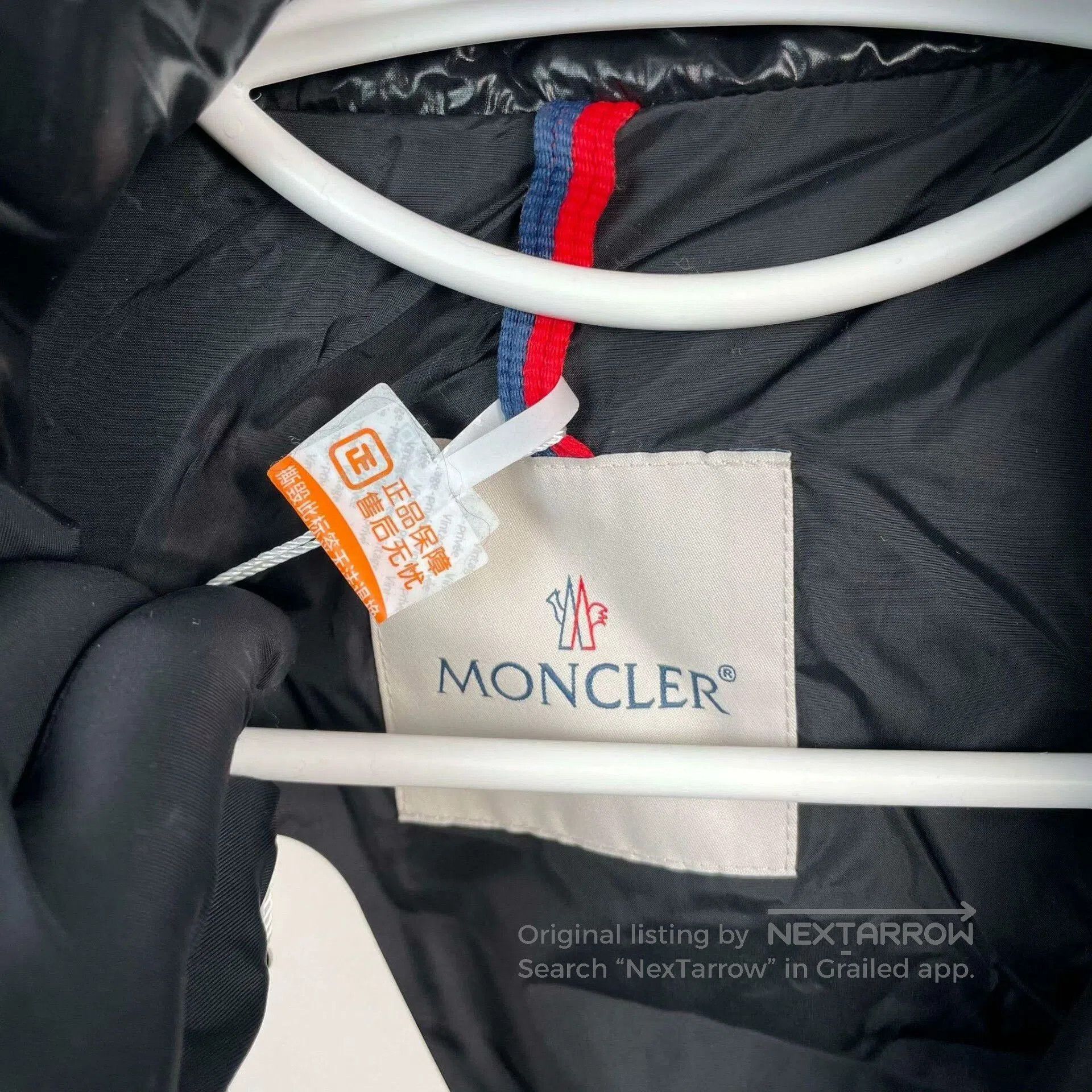 Moncler Moncler Black Mid. Size M / US 6-8 / IT 42-44 - 4 Thumbnail