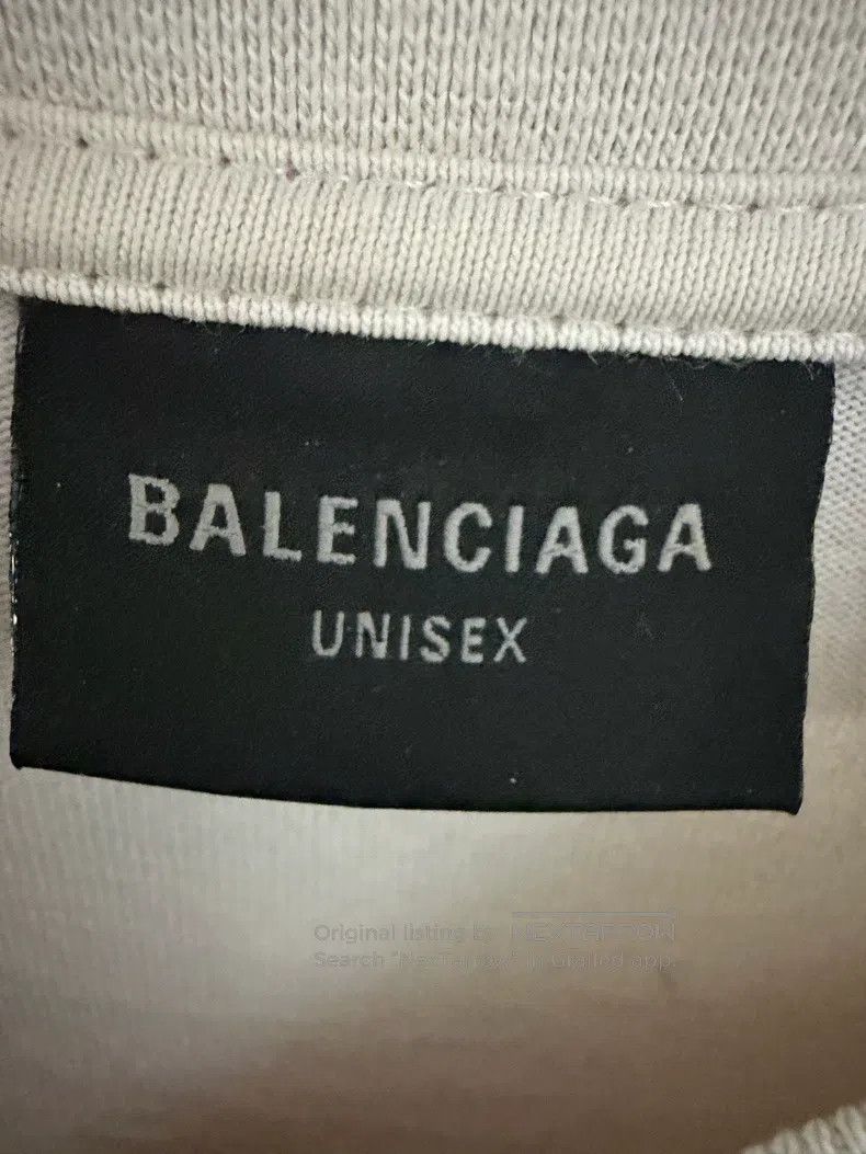 Balenciaga Balenciaga Reflective Logo Short Sleeve T-Shirt in Cement Size US S / EU 44-46 / 1 - 3 Thumbnail