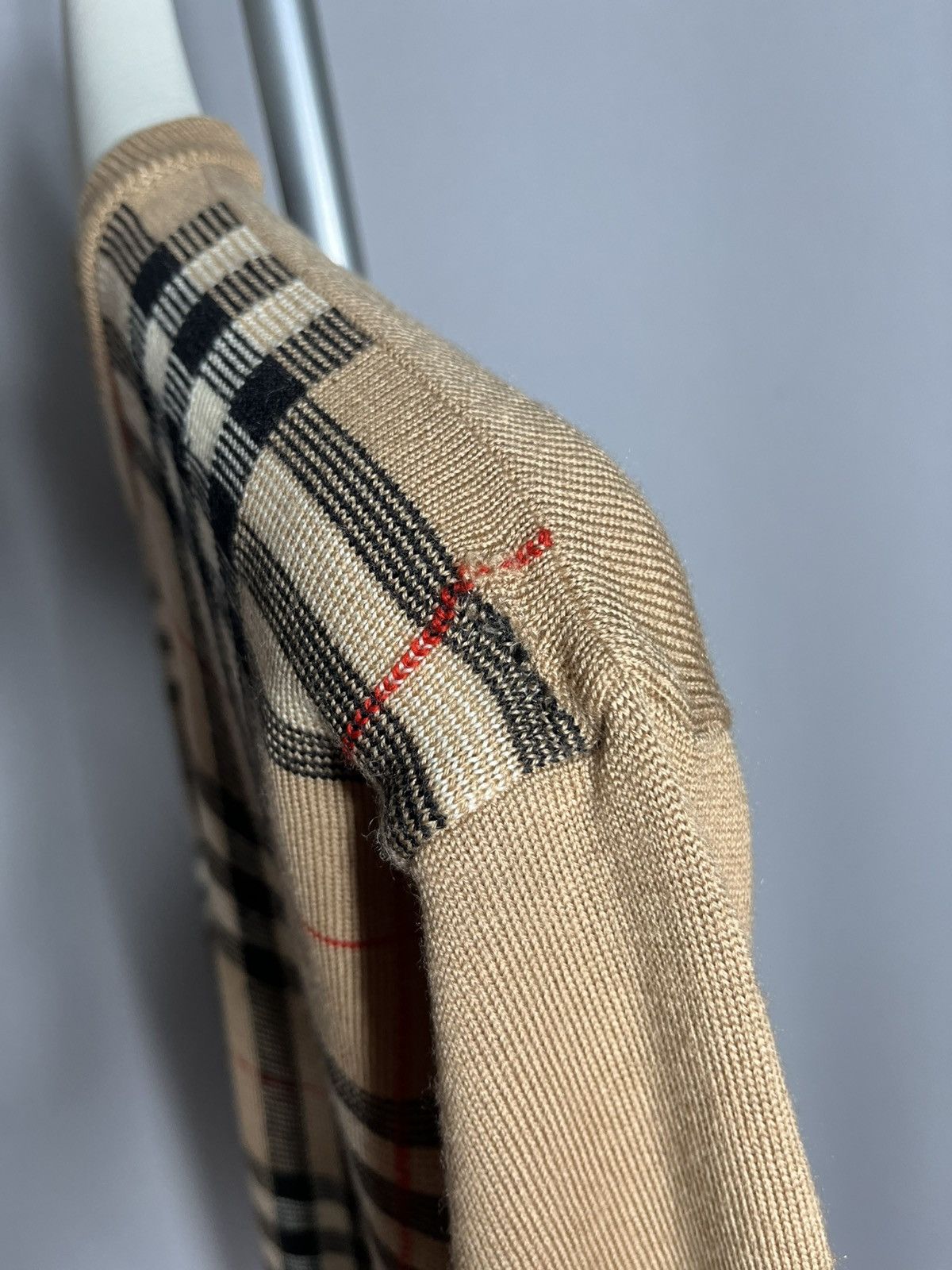 Burberry Burberry’s Vintage Nova Check Men’s Light Beige Wool Sweater Size US M / EU 48-50 / 2 - 8 Thumbnail